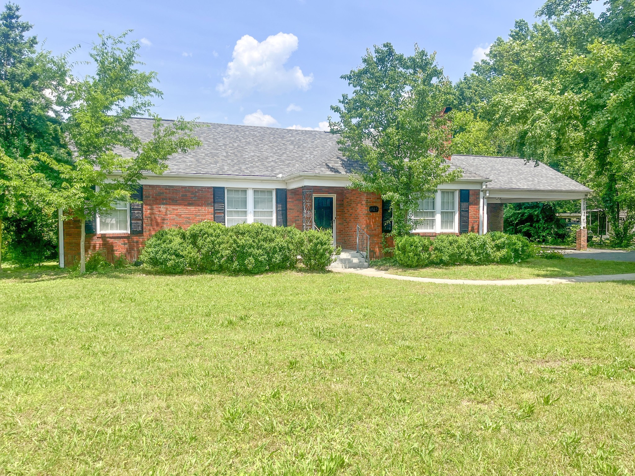 Middle Tennessee Properties 1 1125 E Clark Blvd