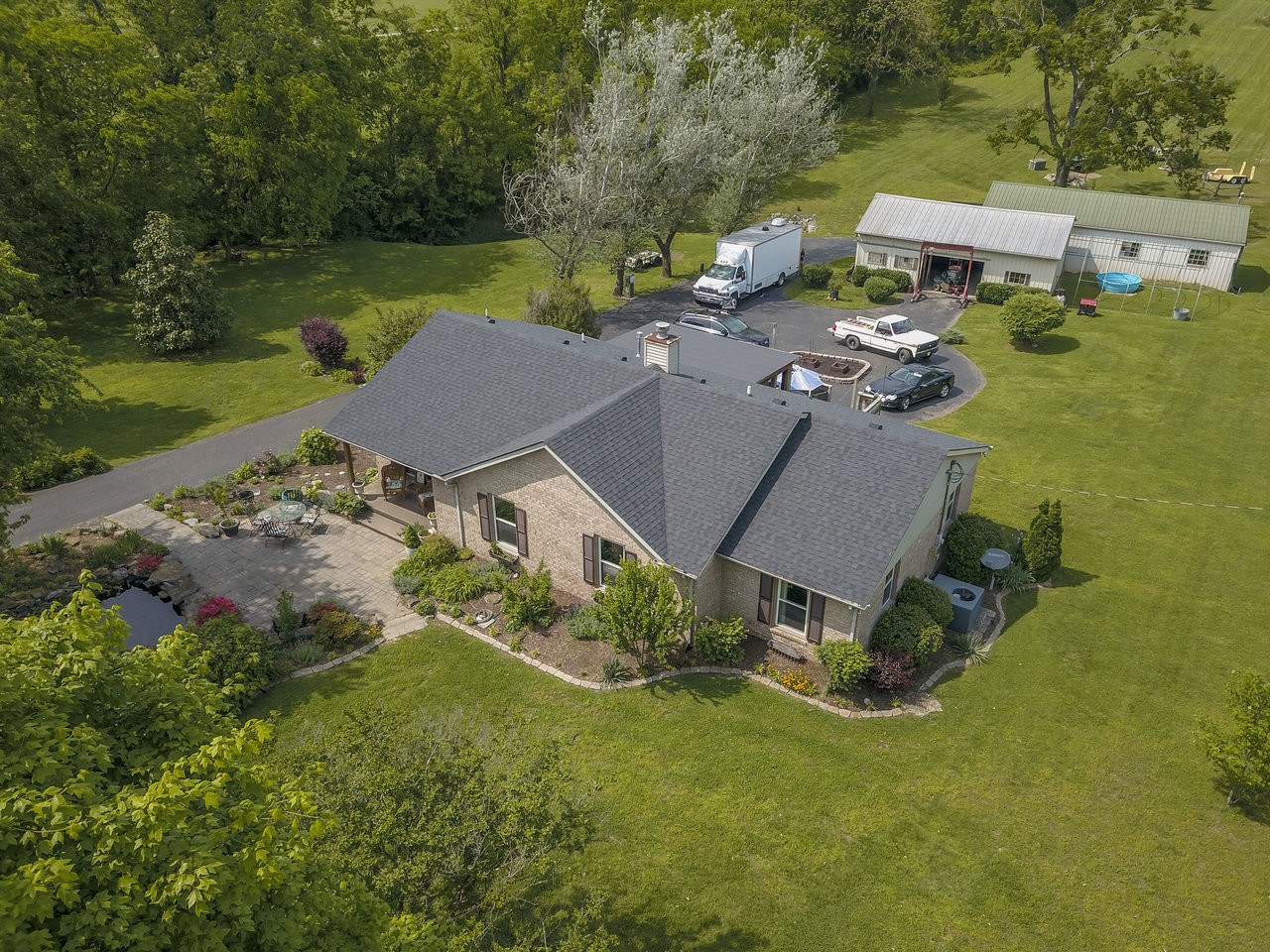 2740 Critz Ln