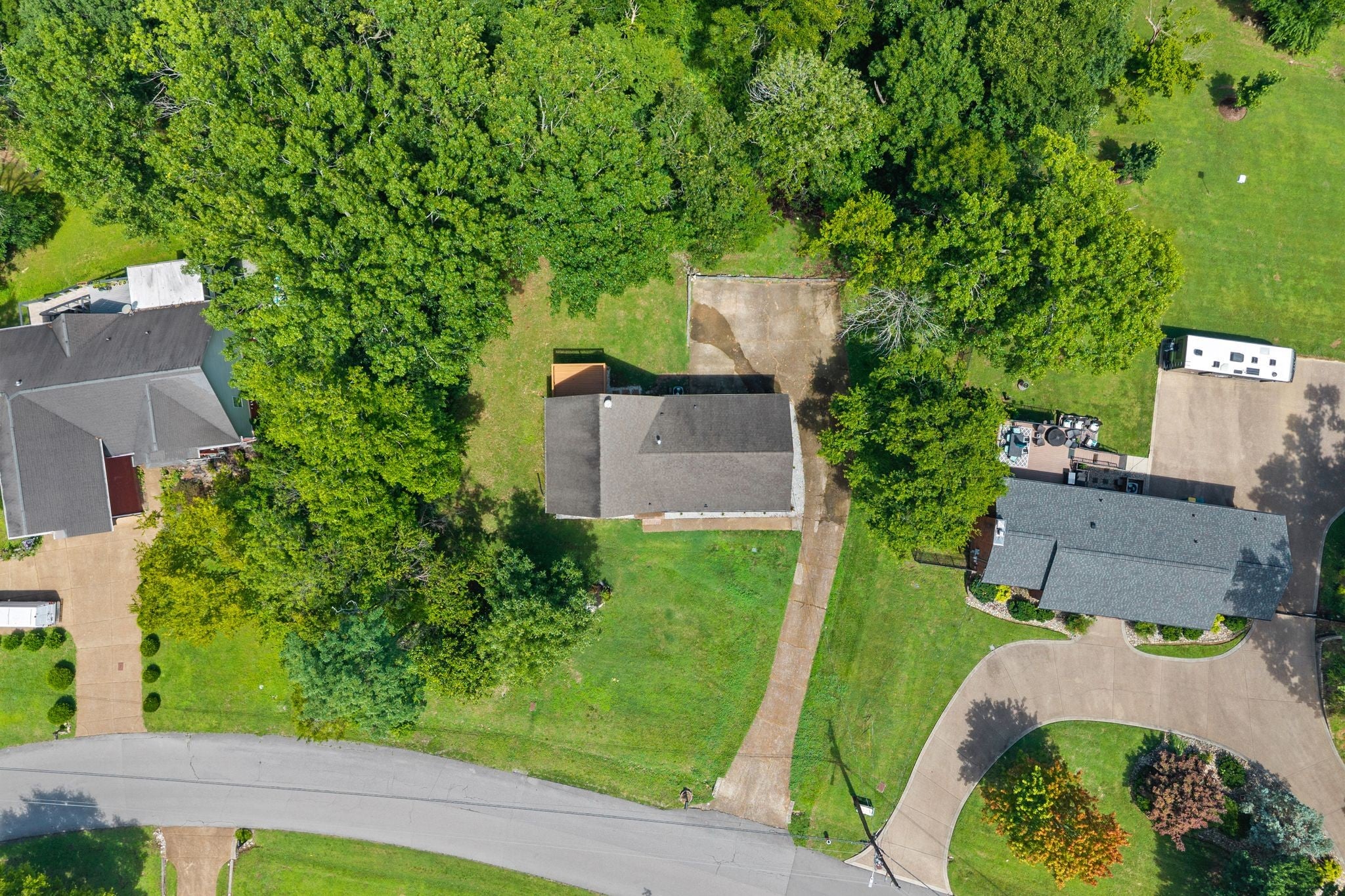 Picture for the property 3298145, 3 beds, 2.5 baths