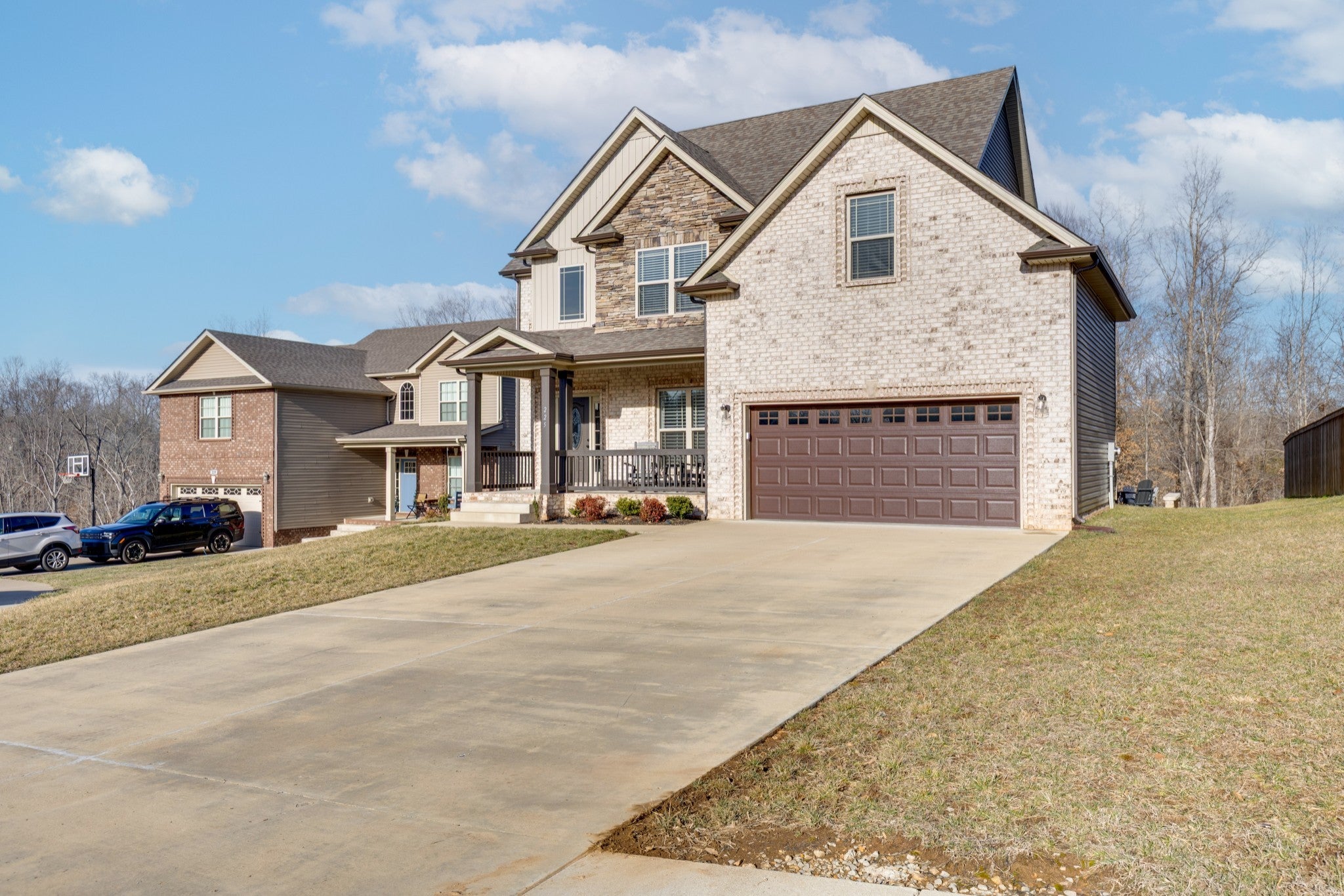 225 Penelope Ln