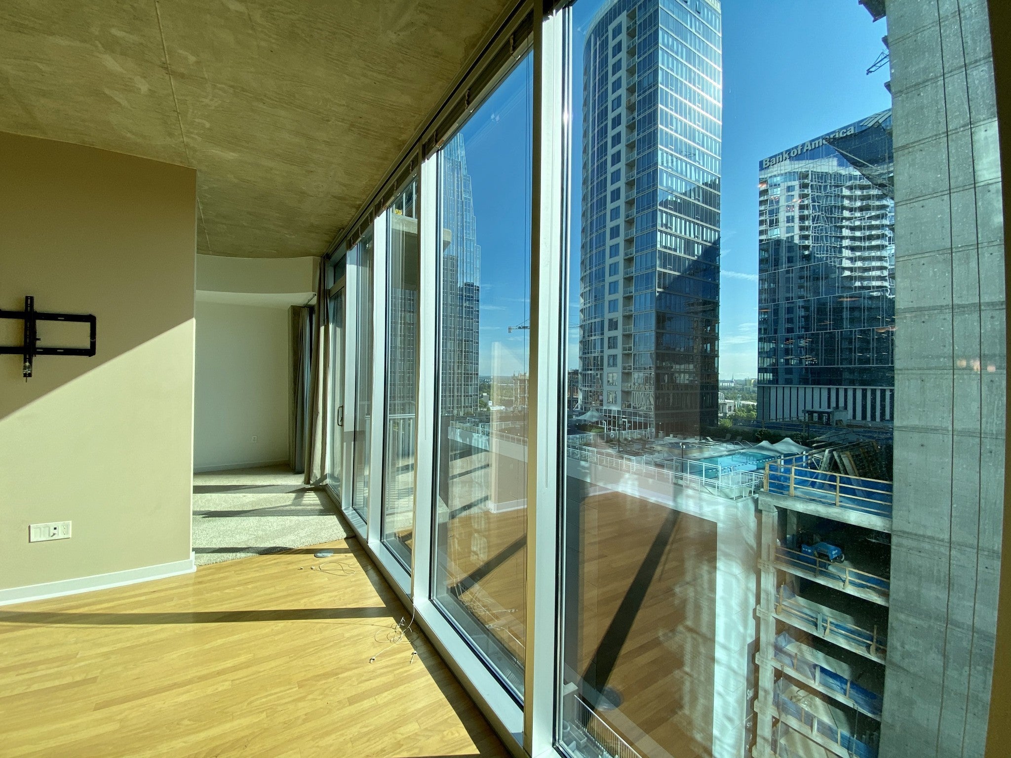 301 Demonbreun St 1113