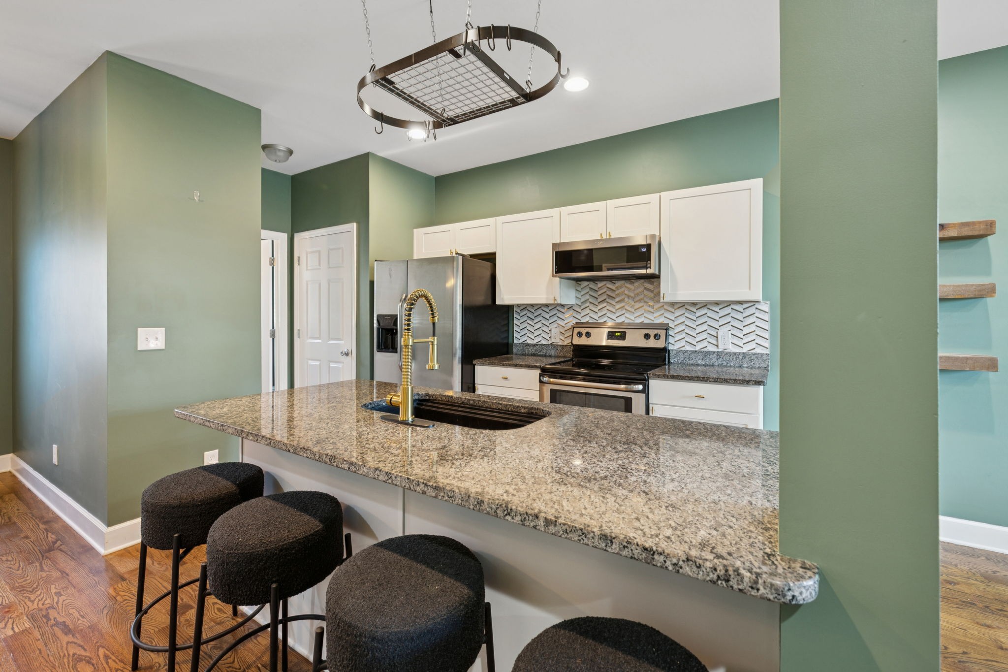 406B Hadleys Bend Blvd