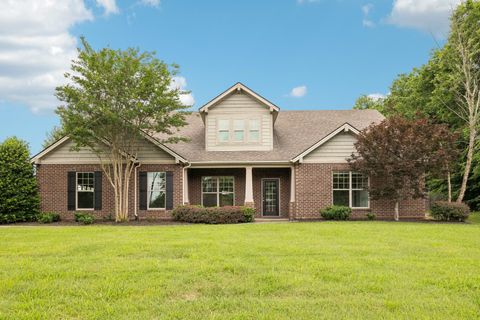 2040 Belshire Way Spring Hill TN 37174