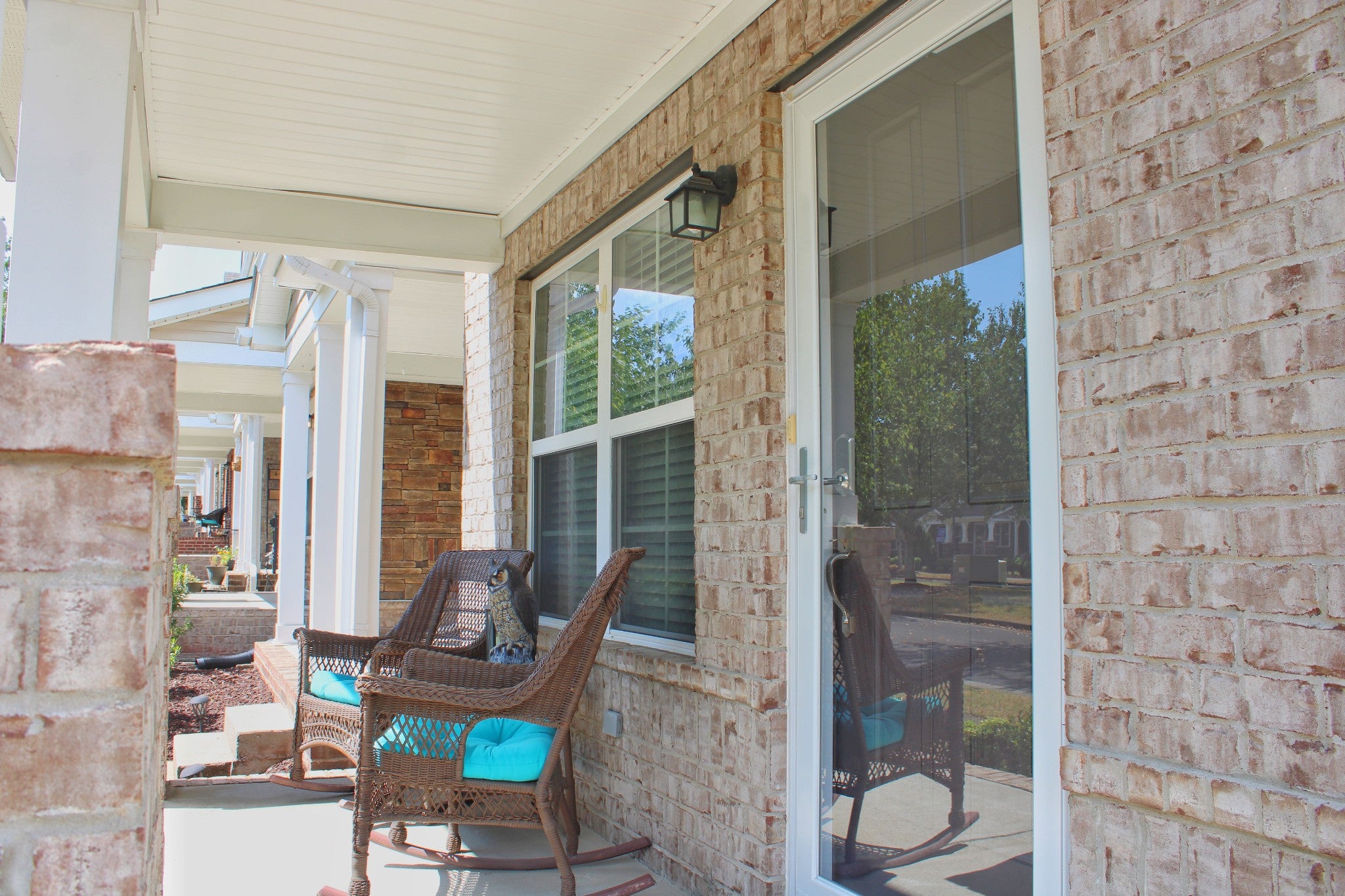 1439 Riverbrook Dr