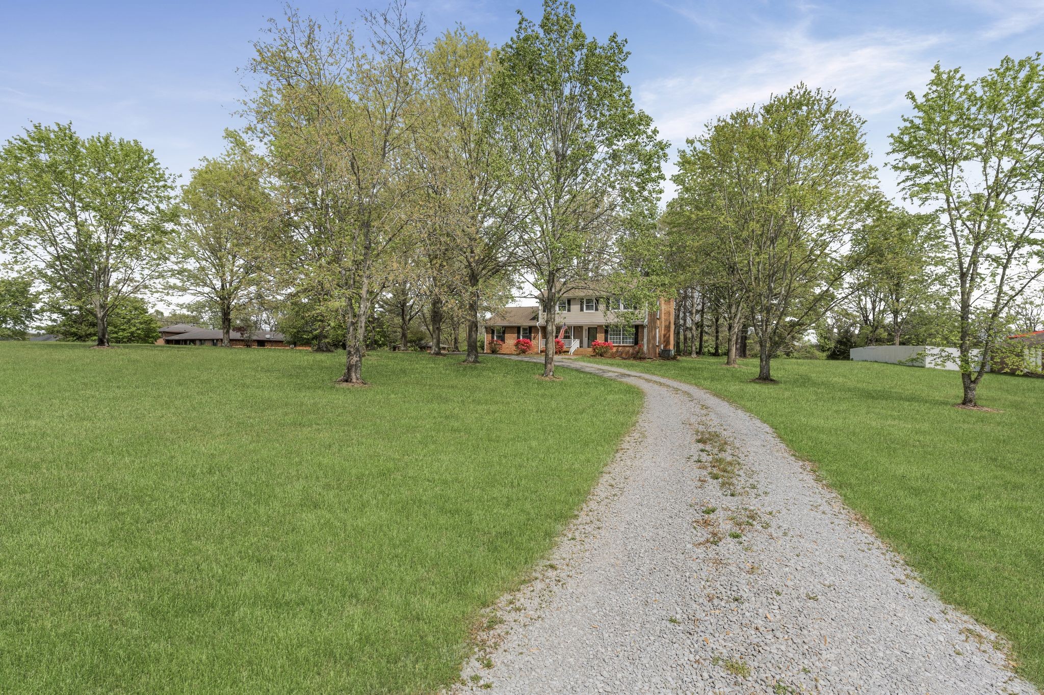 460 W Campbell Rd