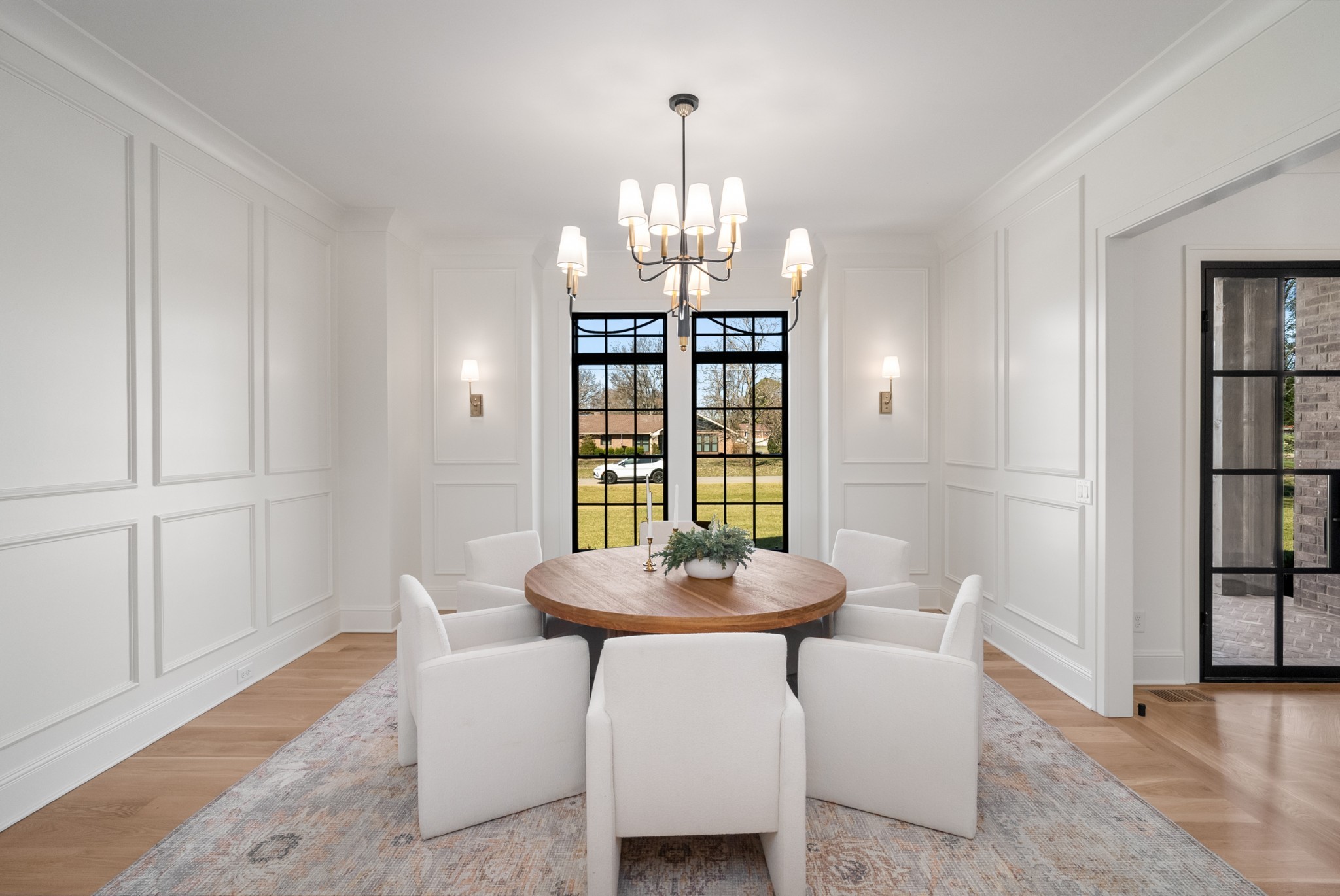 520 Mansion Dr
