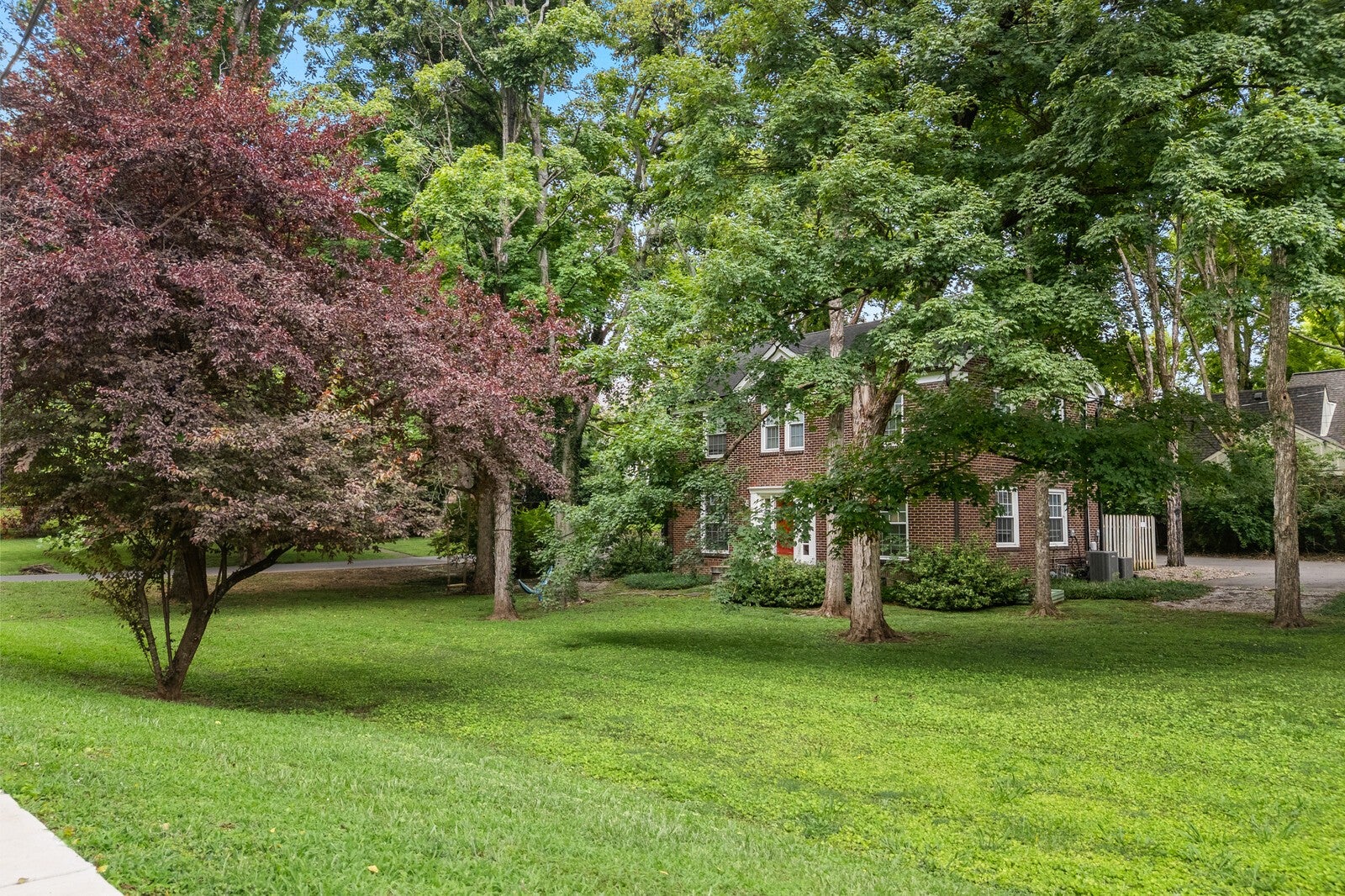 600 Bowling Ave