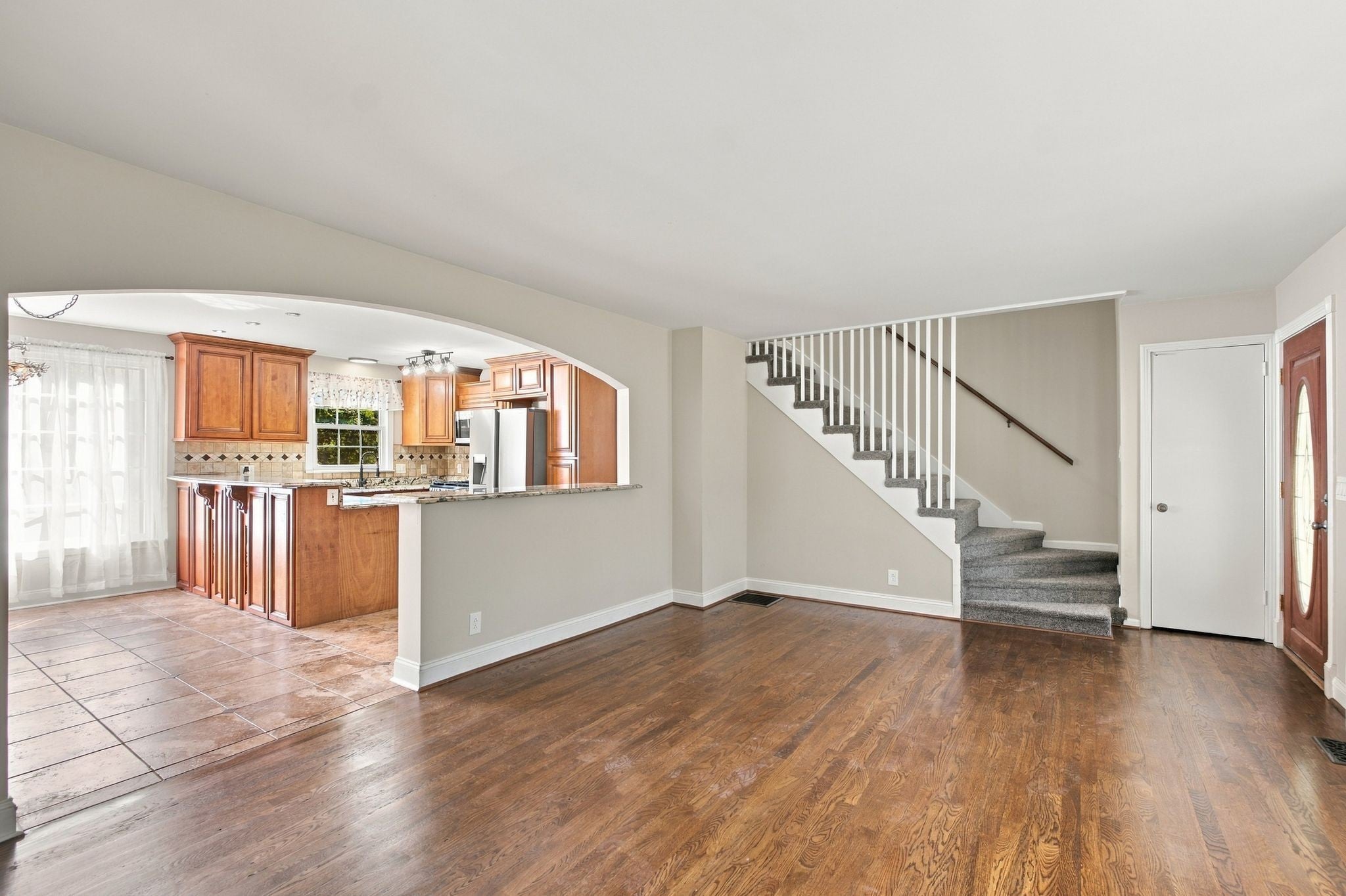106 Sherbrooke Ln