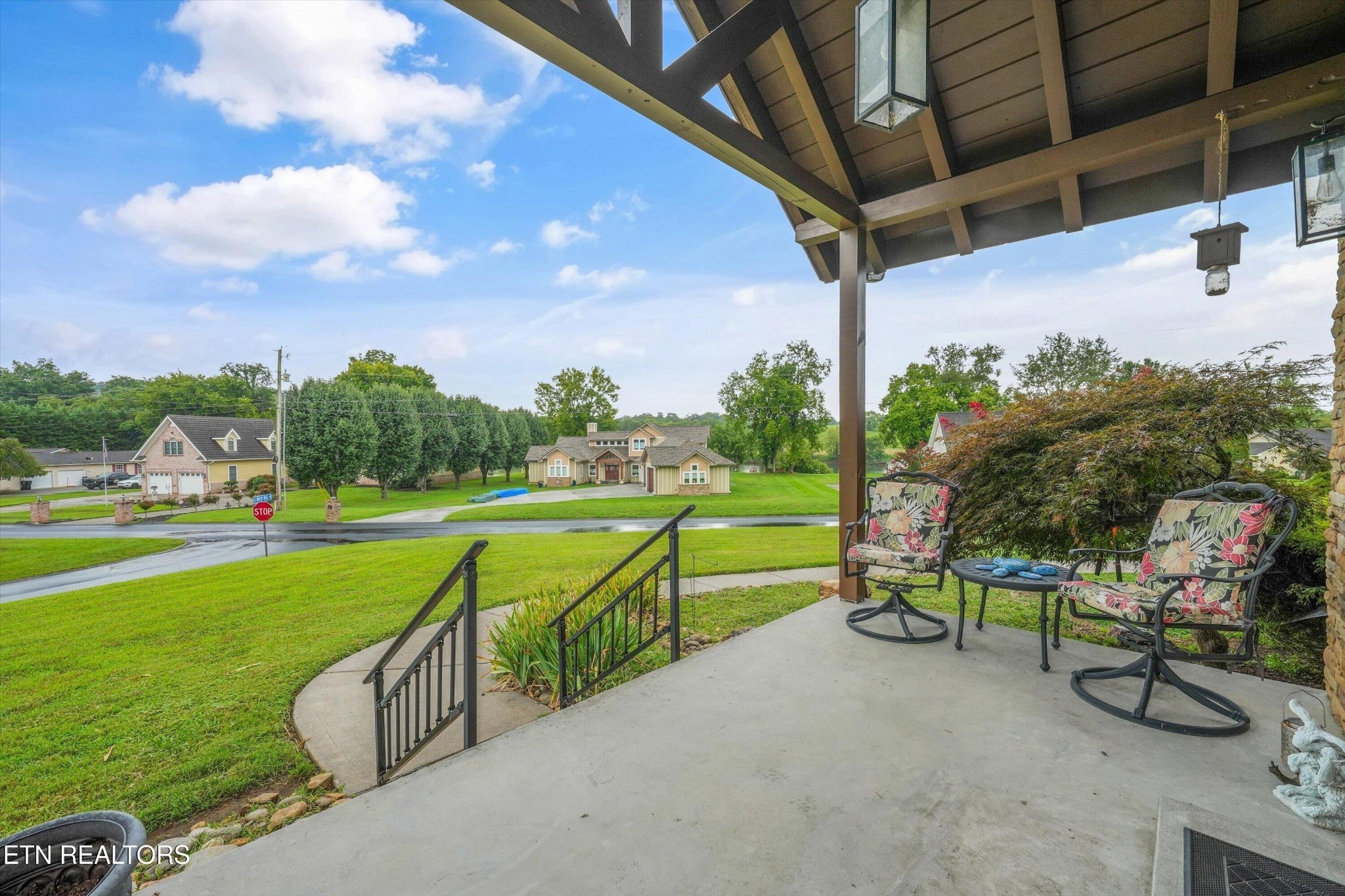 2939 Deep River Drive