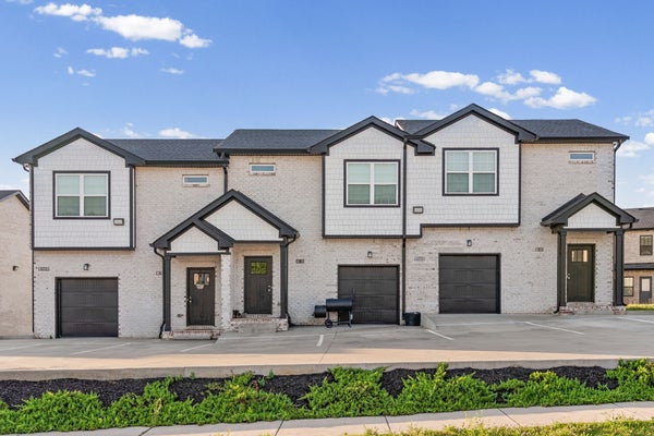 1176 MEADOWHILL LN UNIT D, CLARKSVILLE, TN 37043 - Image 8a62deda75c06dacfb25b40dfe352ad8/2201546087