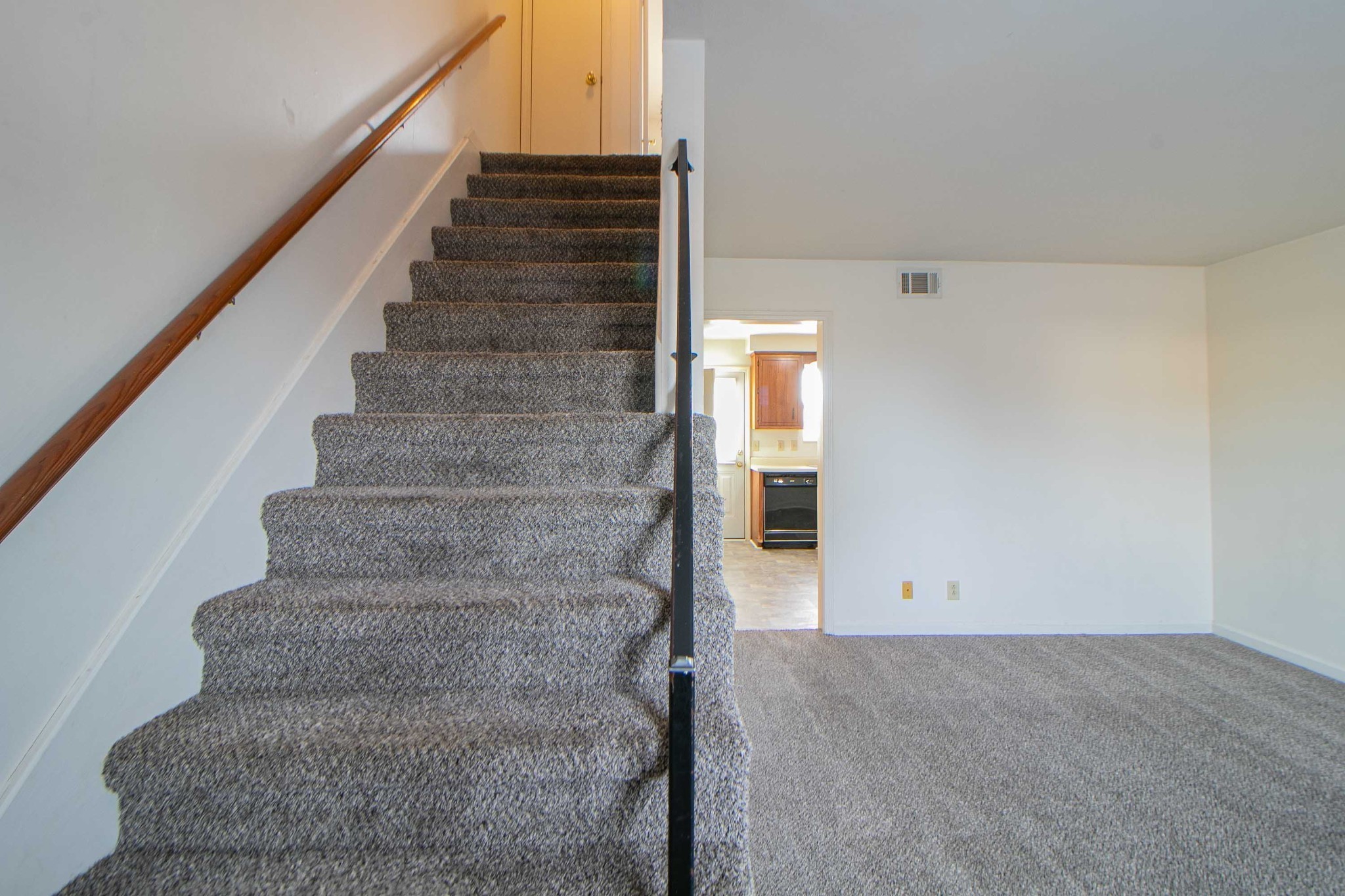 1603 Minglewood Drive #10
