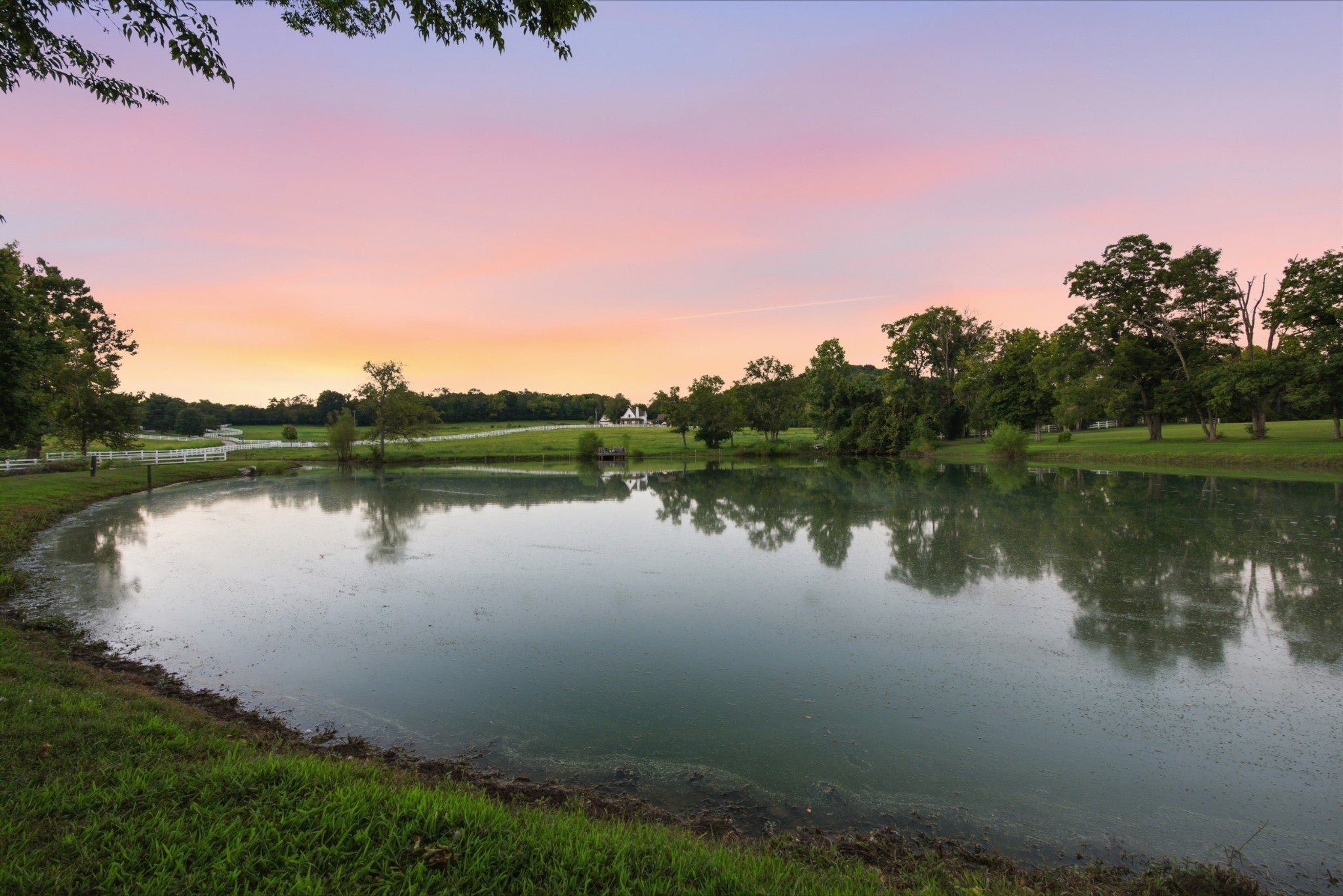 4220 Little Pond Ln