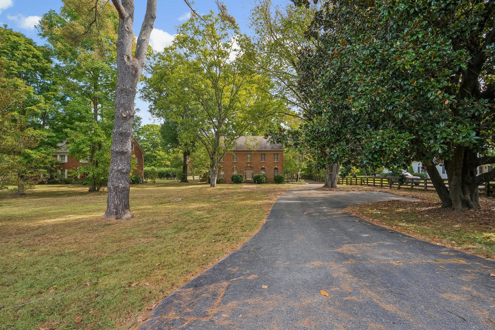 1107 Graymere Manor Rd