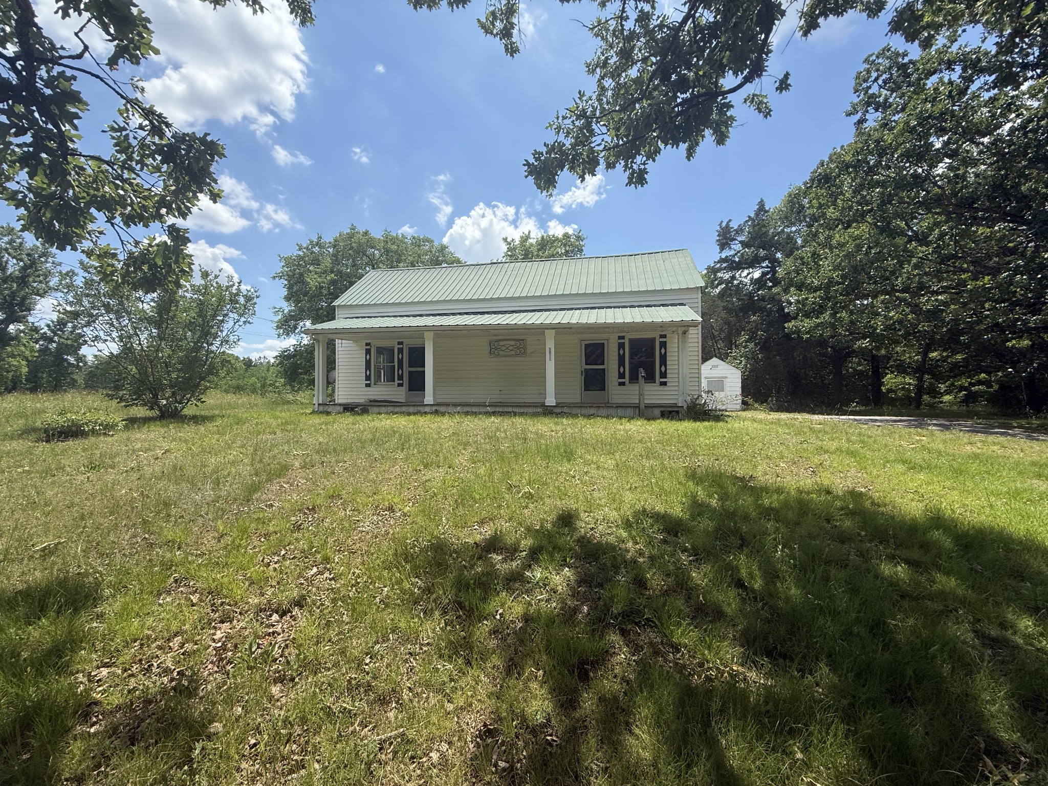 1032 Gladeville Rd