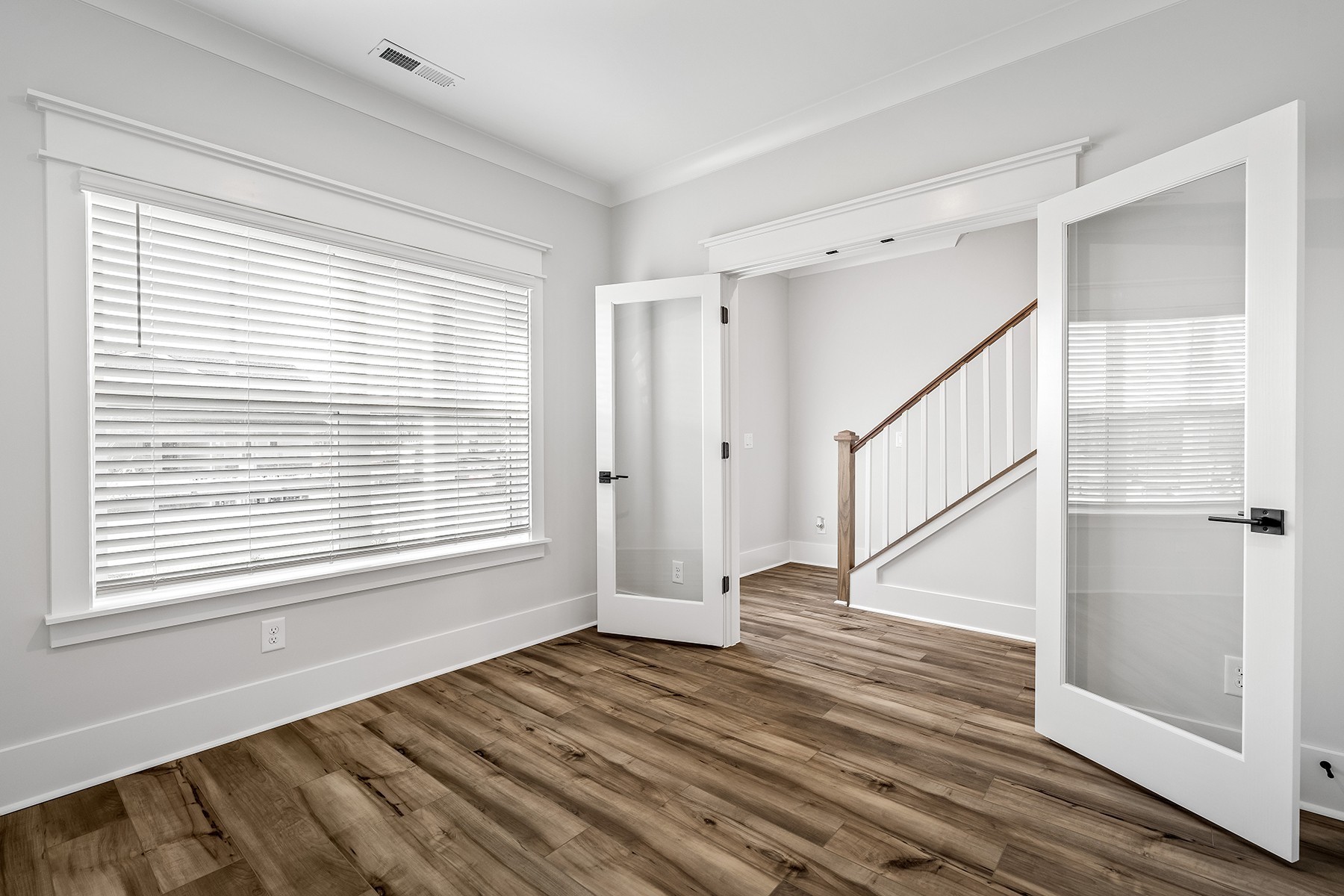 536 Kingwood Lane