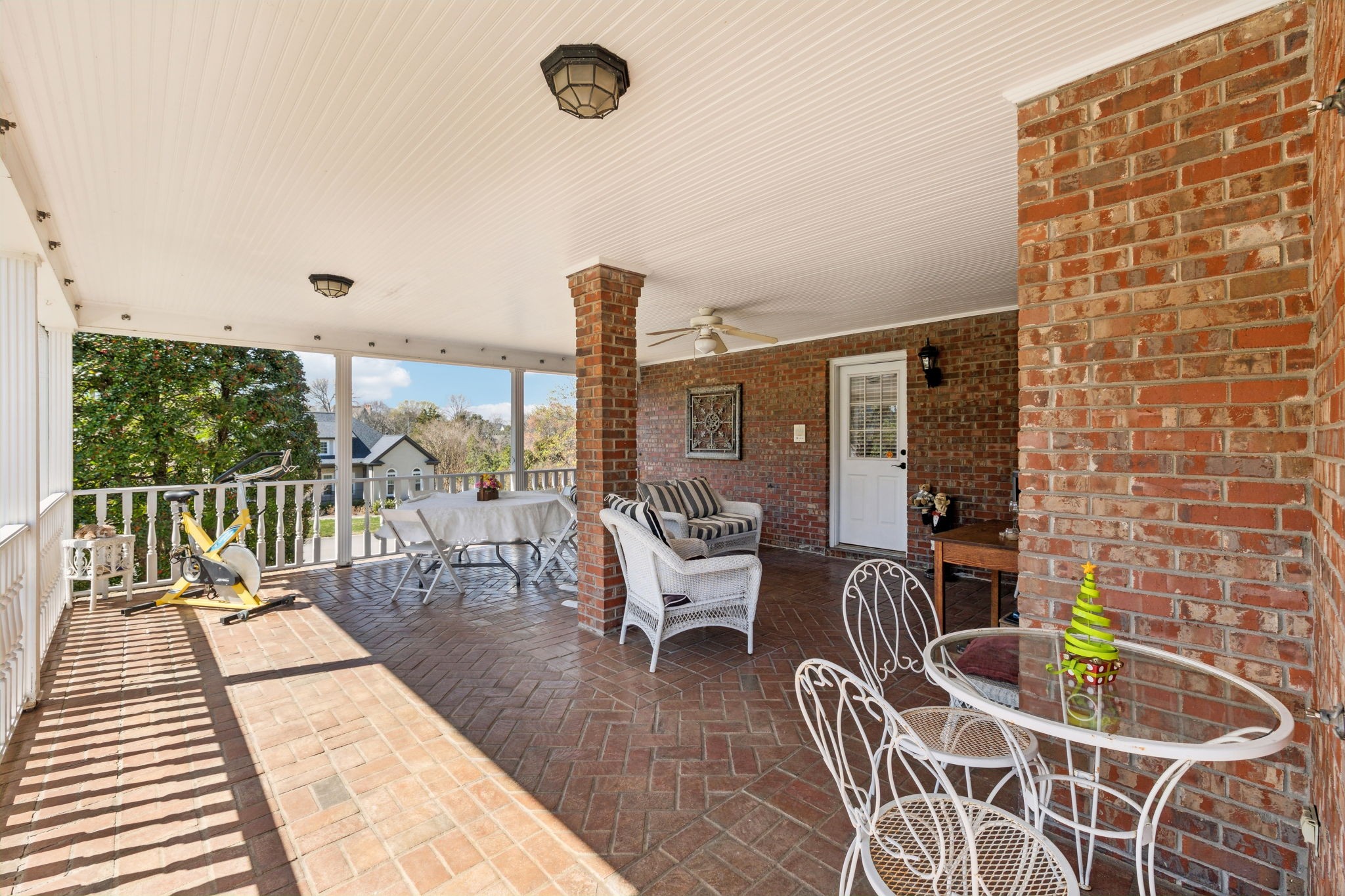 1001 Williams Way