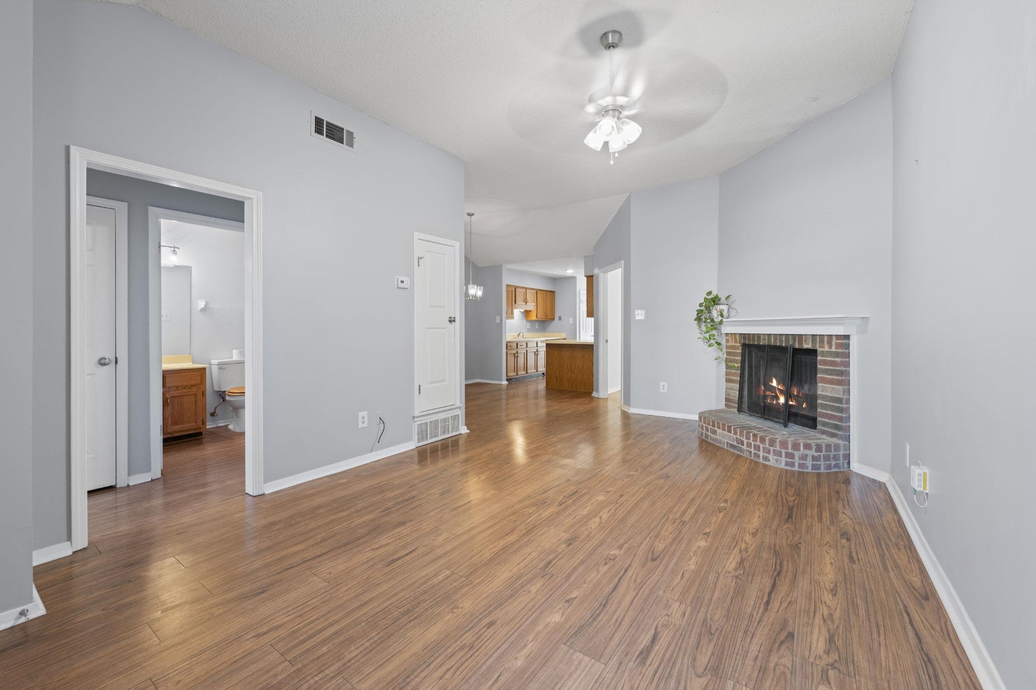 1612 SORGHUM MILL DR