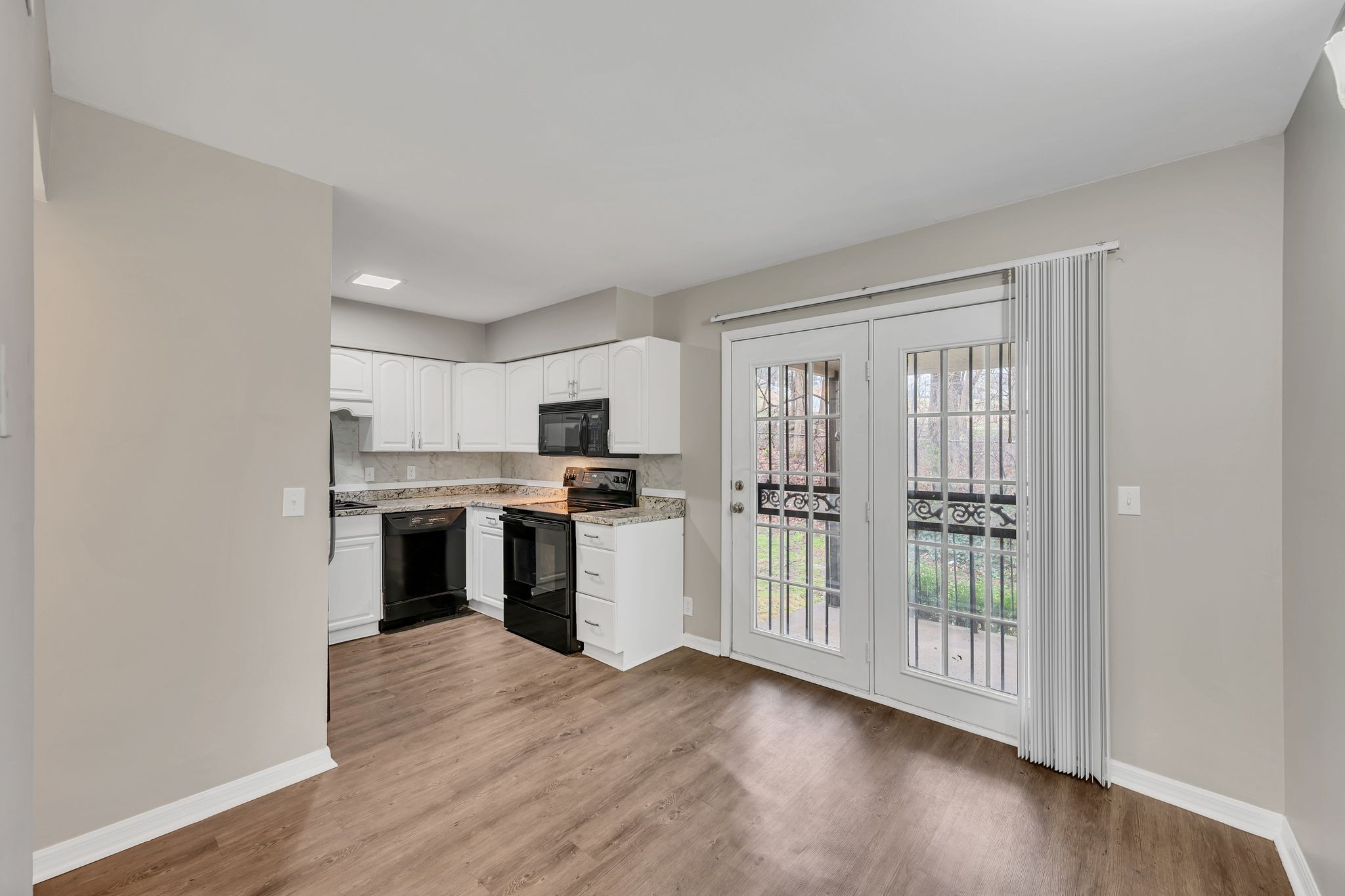 4958 Edmondson Pike H-43