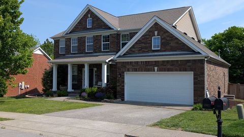 710 Crestmark Dr Mount Juliet TN 37122