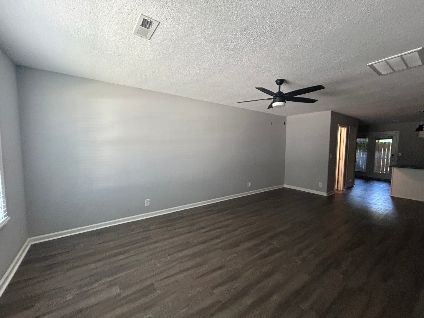 228 Woodland Valley Ln