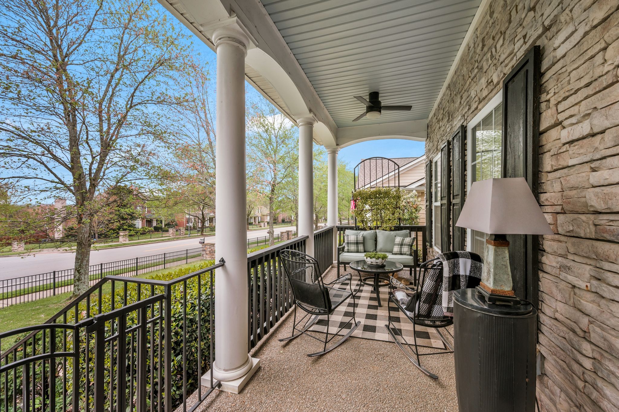 3044 Oxford Glen Dr