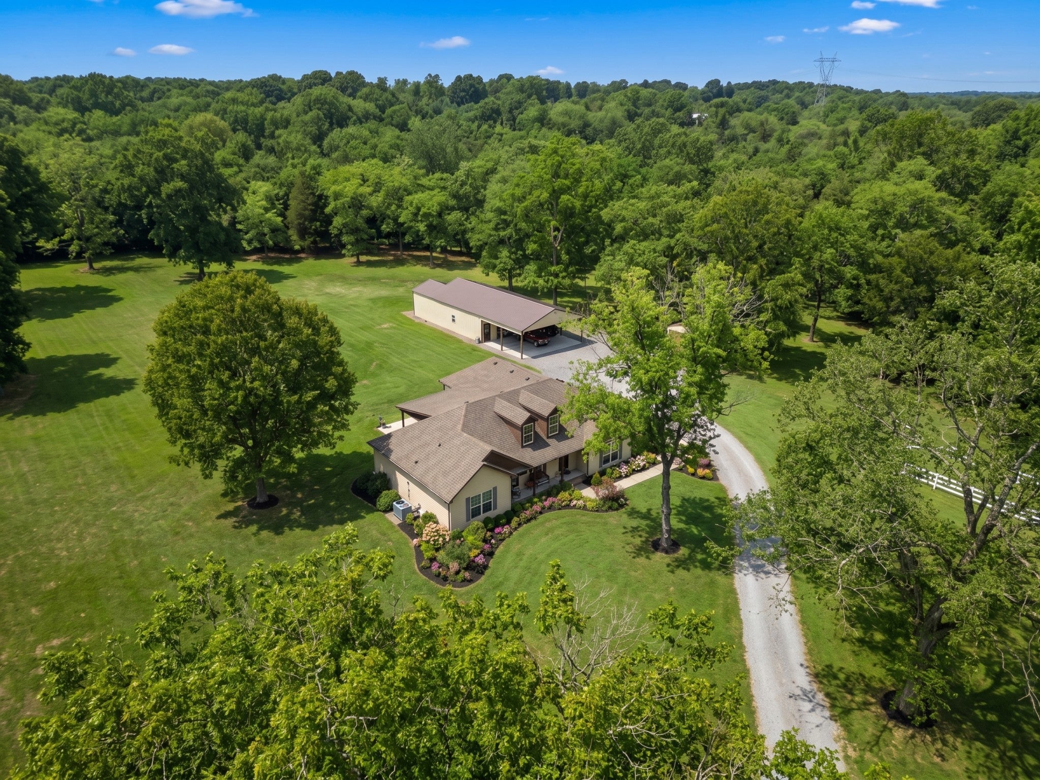 255 Troupe Rd