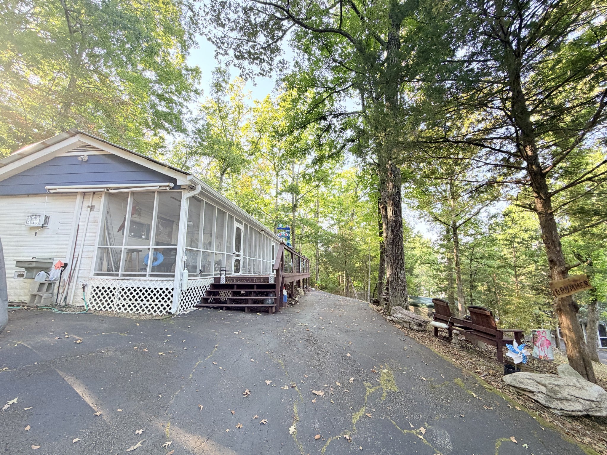 604 Lost Creek Boat Dock Rd