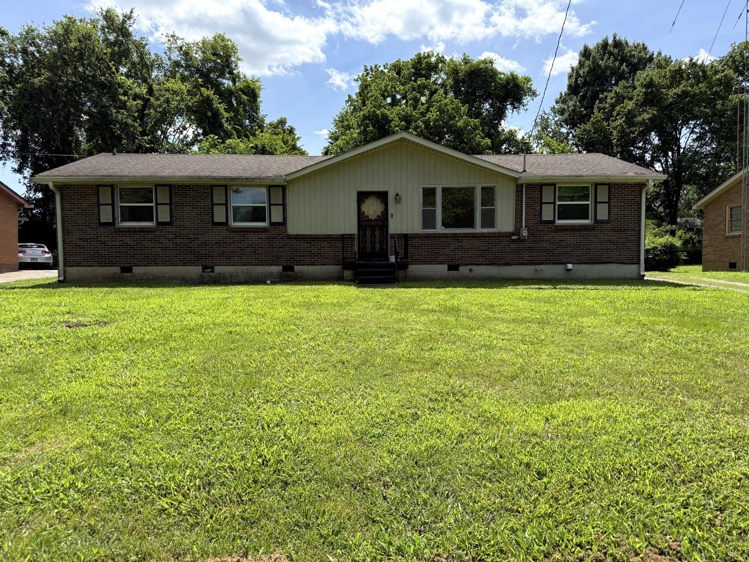 4-bed home at 4045 Buena Vista Pike, Nashville, sold October 8, 2026