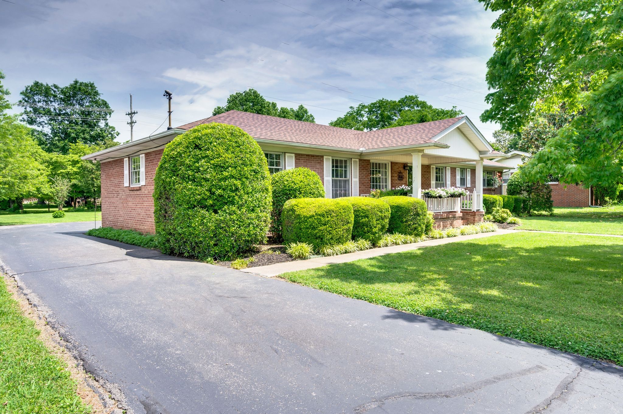411 Tremont Dr