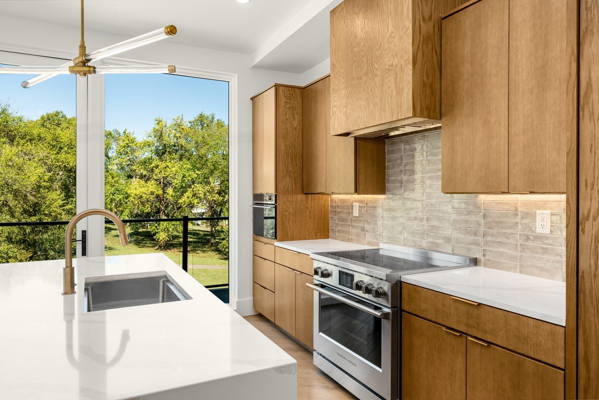 3-bed listing at 321 31st Ave N B13a, Nashville