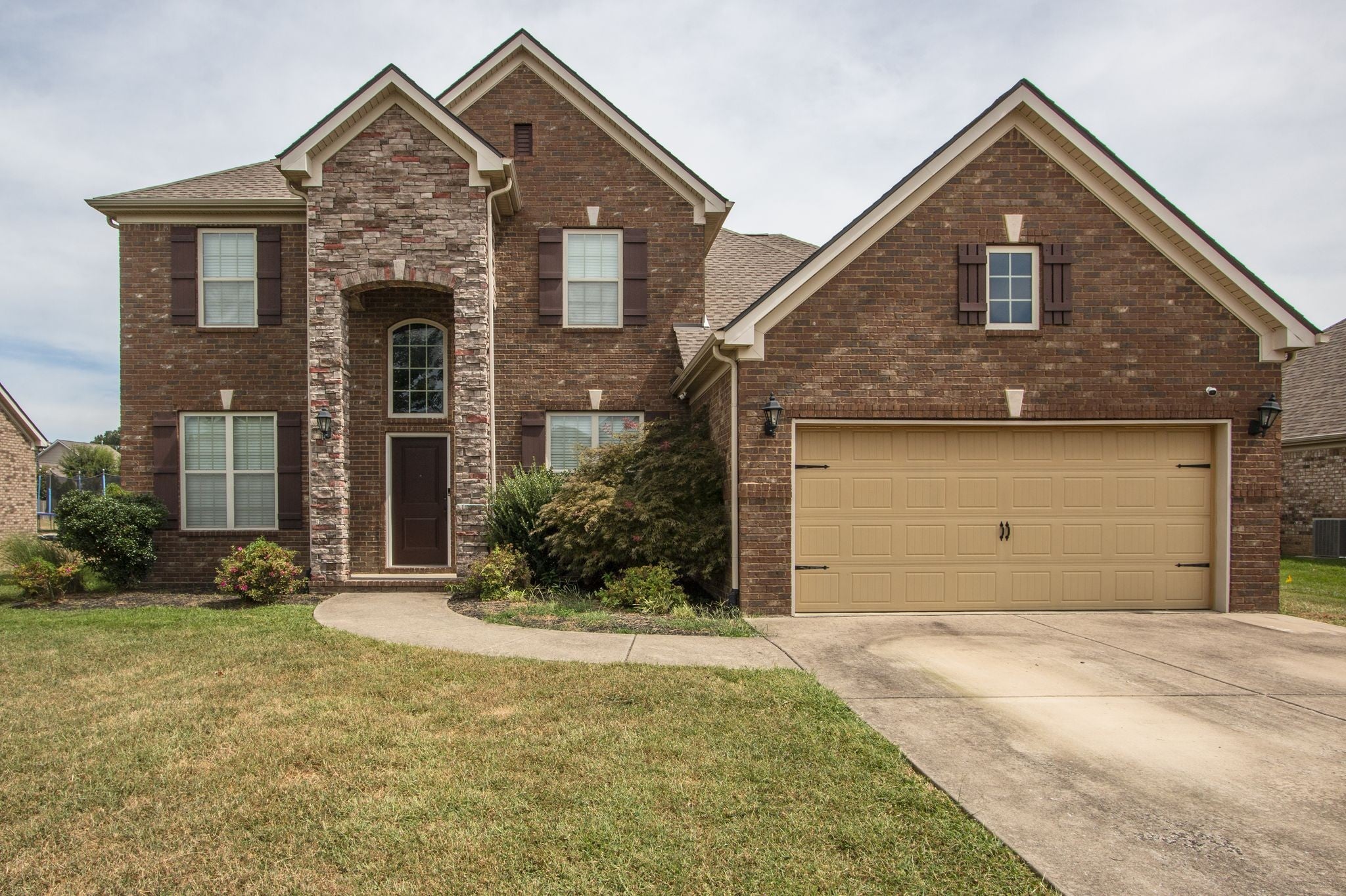 4-bed listing at 1043 Brixworth Dr Thompsons Station, Thompsons-Station
