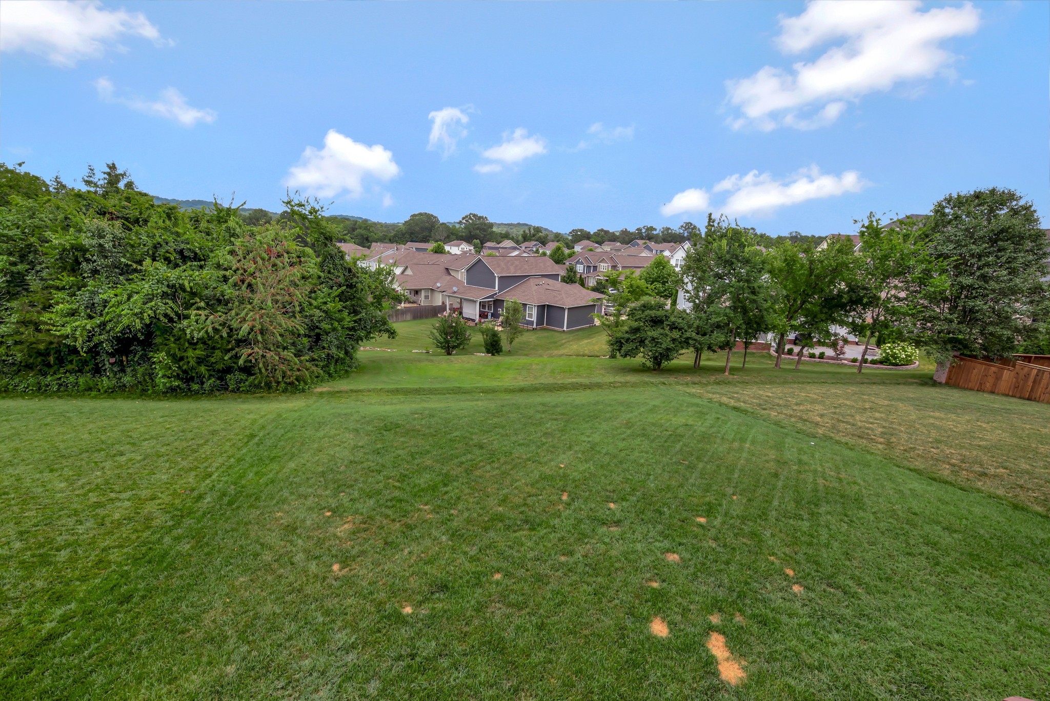 Thompsons Station, Tennessee 37179, United States, 5 Bedrooms Bedrooms, ,5 BathroomsBathrooms,Residential,Active,208640