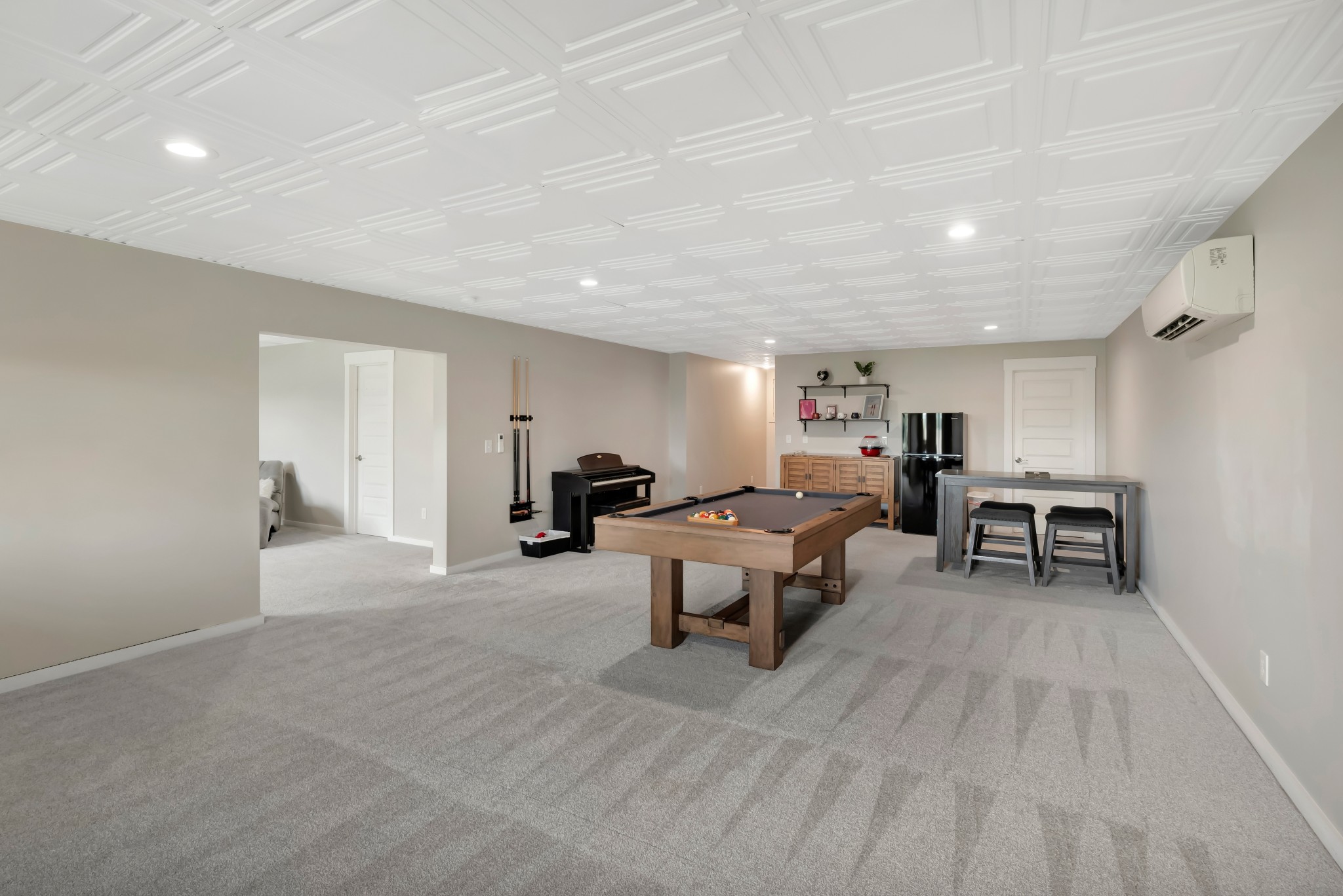 Thompsons Station, Tennessee 37179, United States, 5 Bedrooms Bedrooms, ,5 BathroomsBathrooms,Residential,Active,208640