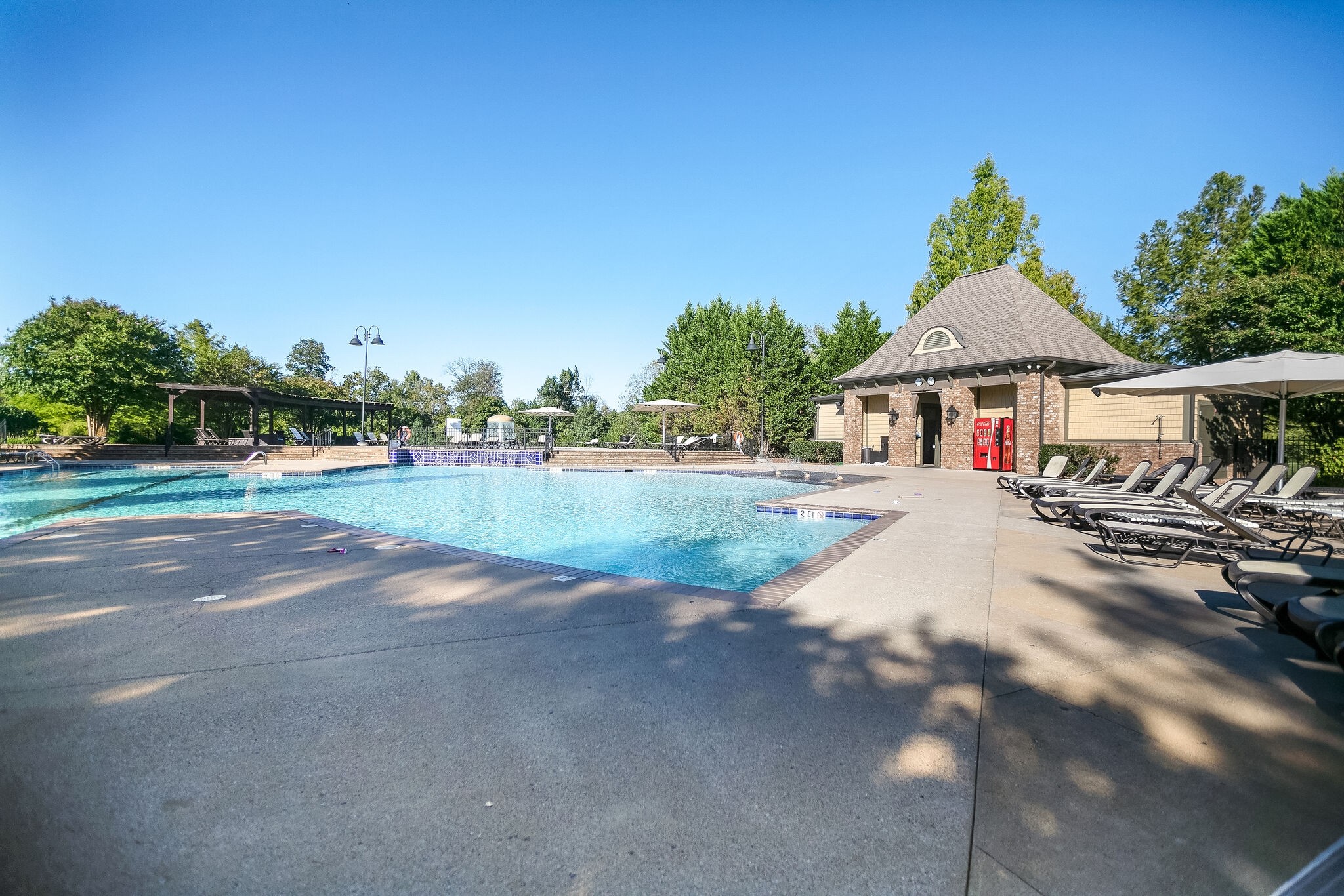 Thompsons Station, Tennessee 37179, United States, 5 Bedrooms Bedrooms, ,5 BathroomsBathrooms,Residential,Active,208640