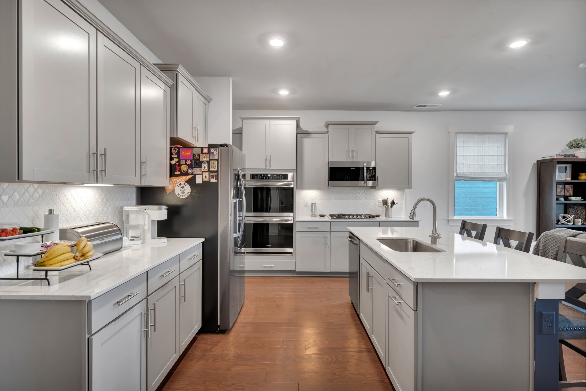 Thompsons Station, Tennessee 37179, United States, 5 Bedrooms Bedrooms, ,5 BathroomsBathrooms,Residential,Active,208640