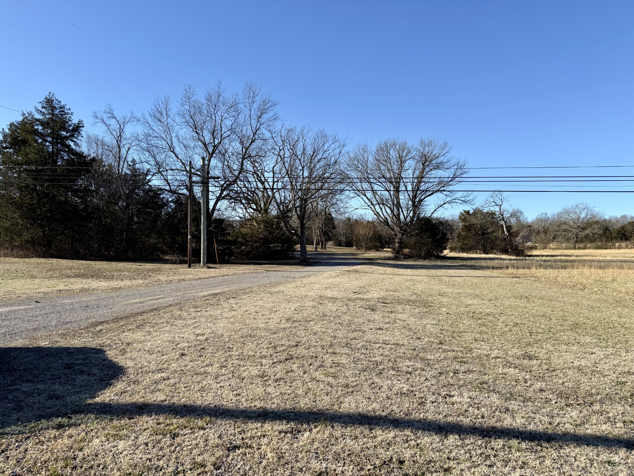 7668 Bradyville Pike