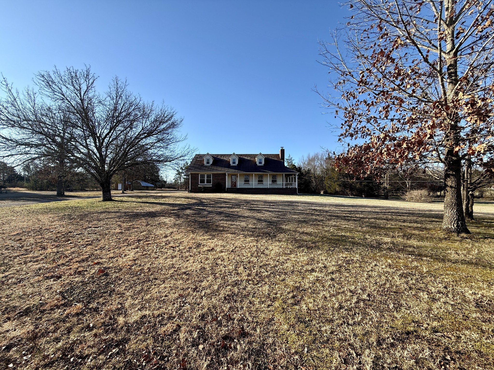 7668 Bradyville Pike