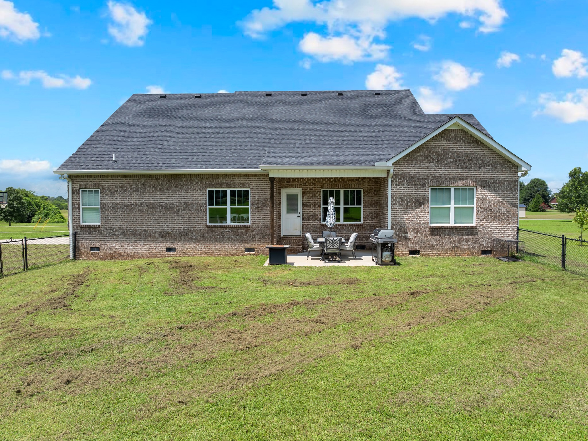 107 Holly Ct
