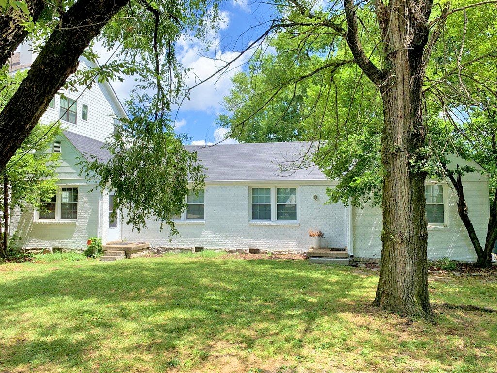 listing at 1904 Warfield Dr, Nashville