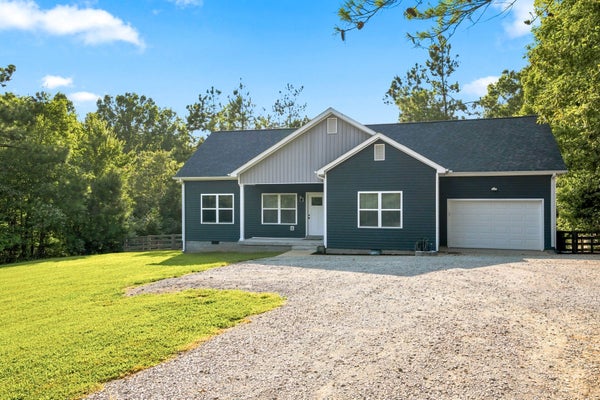 5702 FOX HAVEN DR, NUNNELLY, TN 37137 - Image 8b083ee5b4d1425feb126e3cd2d22d07/433490015