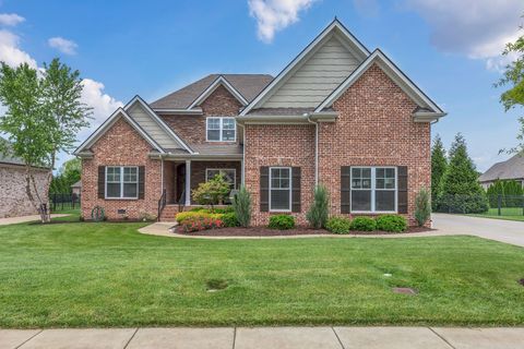 1924 Fairhaven Ln Murfreesboro TN 37128