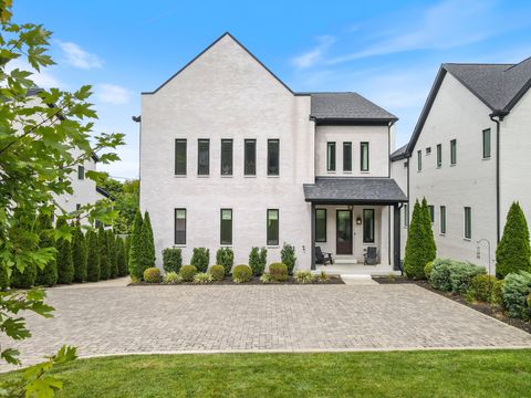 Photo of 1510 Tyne Blvd, Nashville, TN 37215 (MLS # 3181171)
