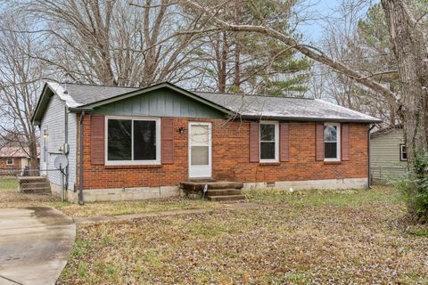 511 Jewel Dr Clarksville TN 37042