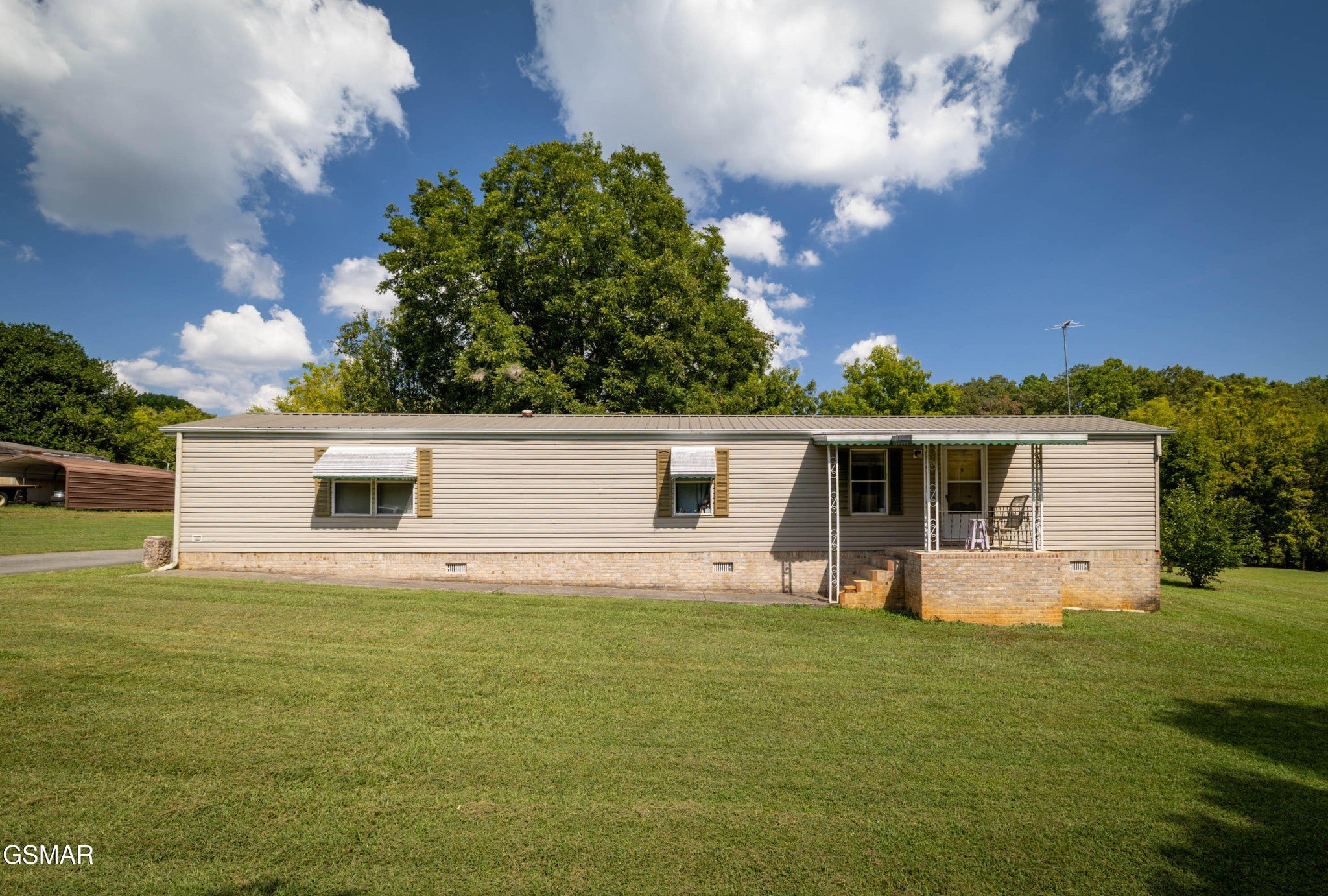 1420 Martha Dandridge Circle