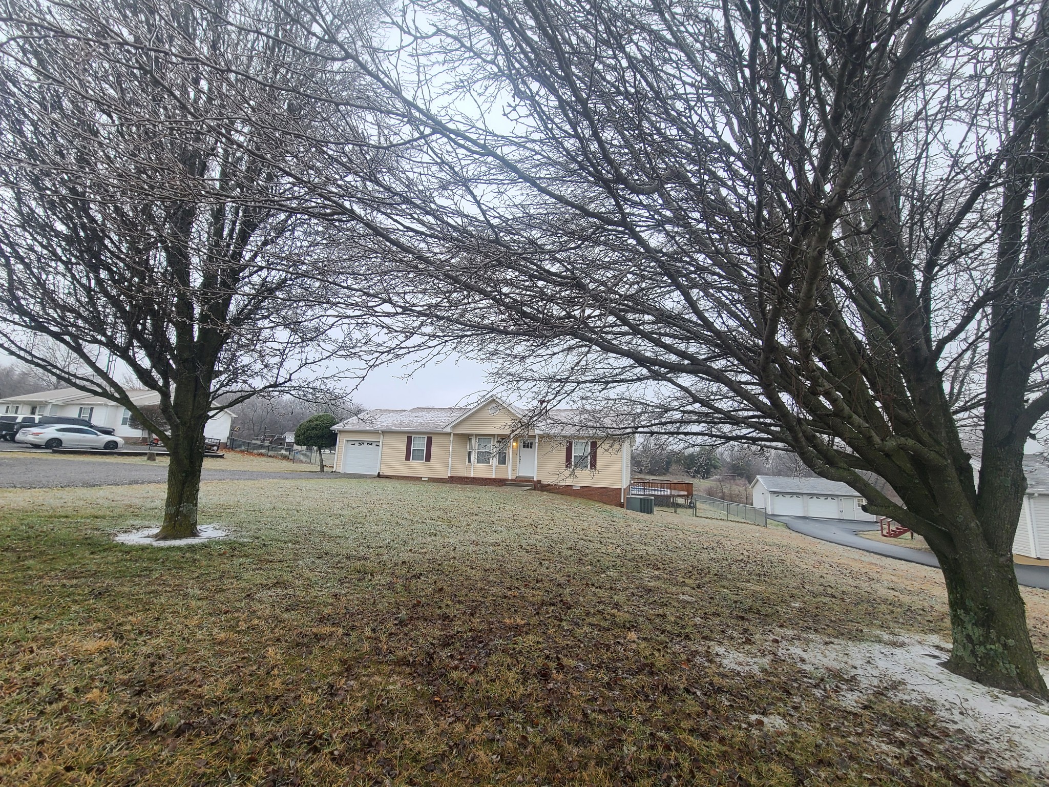 Photo 1 of 25 of 7512 Old Clarksville Pike house