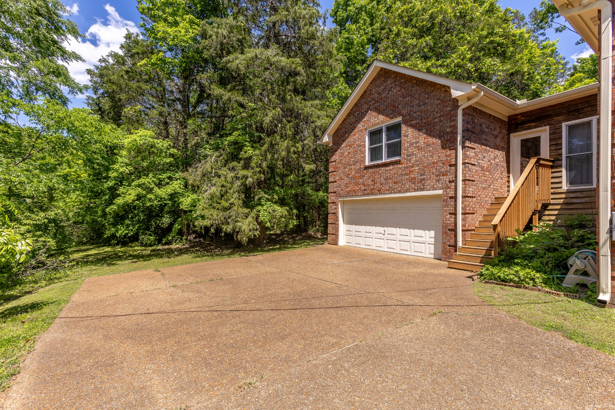 1111 Temple Ridge Court