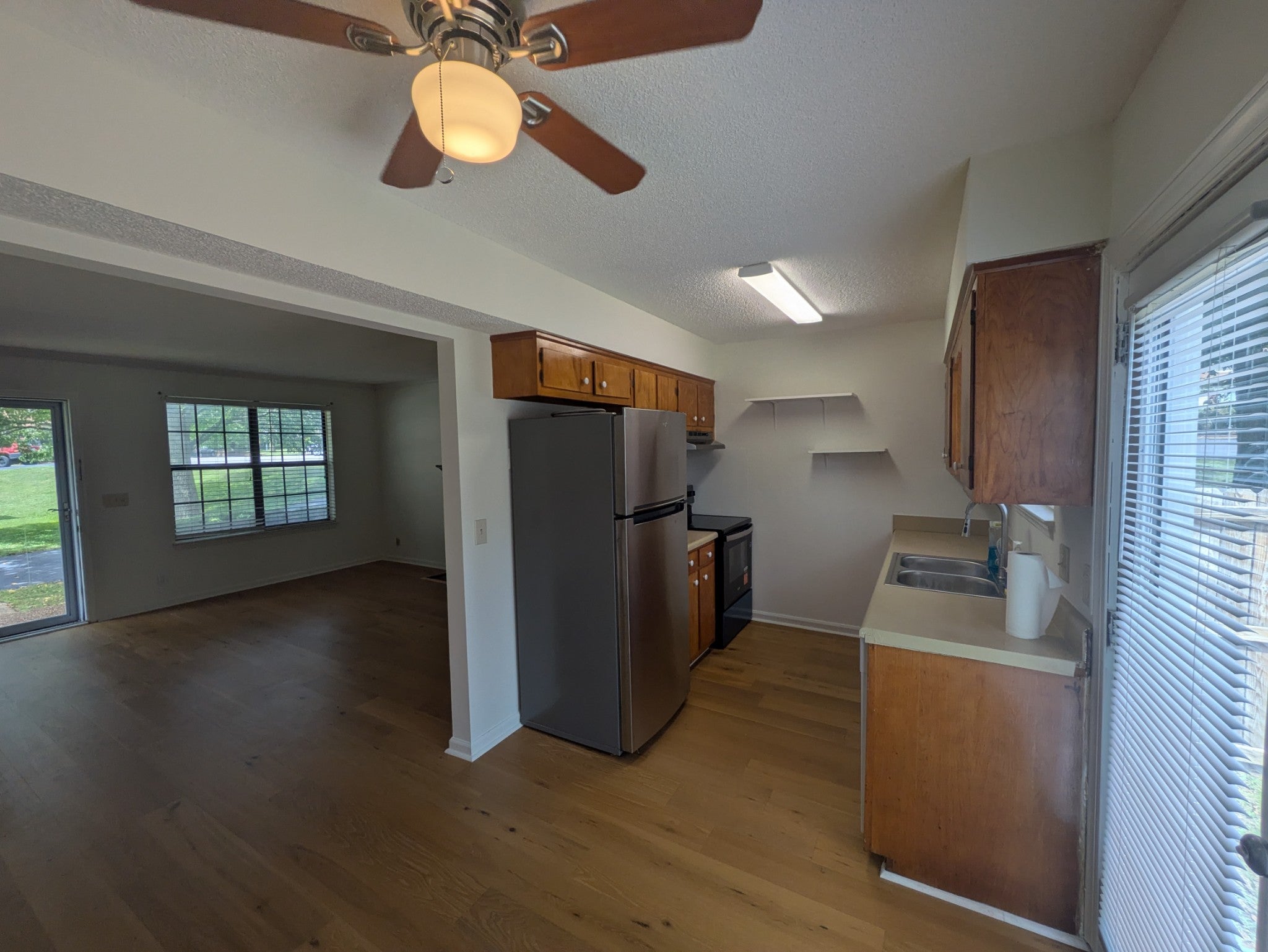 1107 Quail Ct W