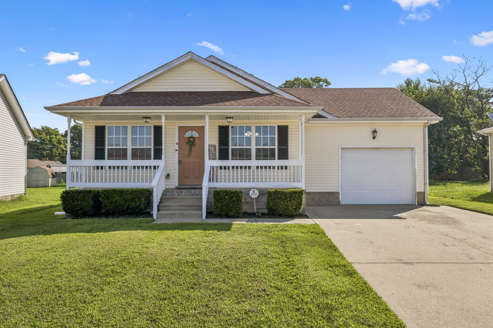 3443 Foxrun Ln