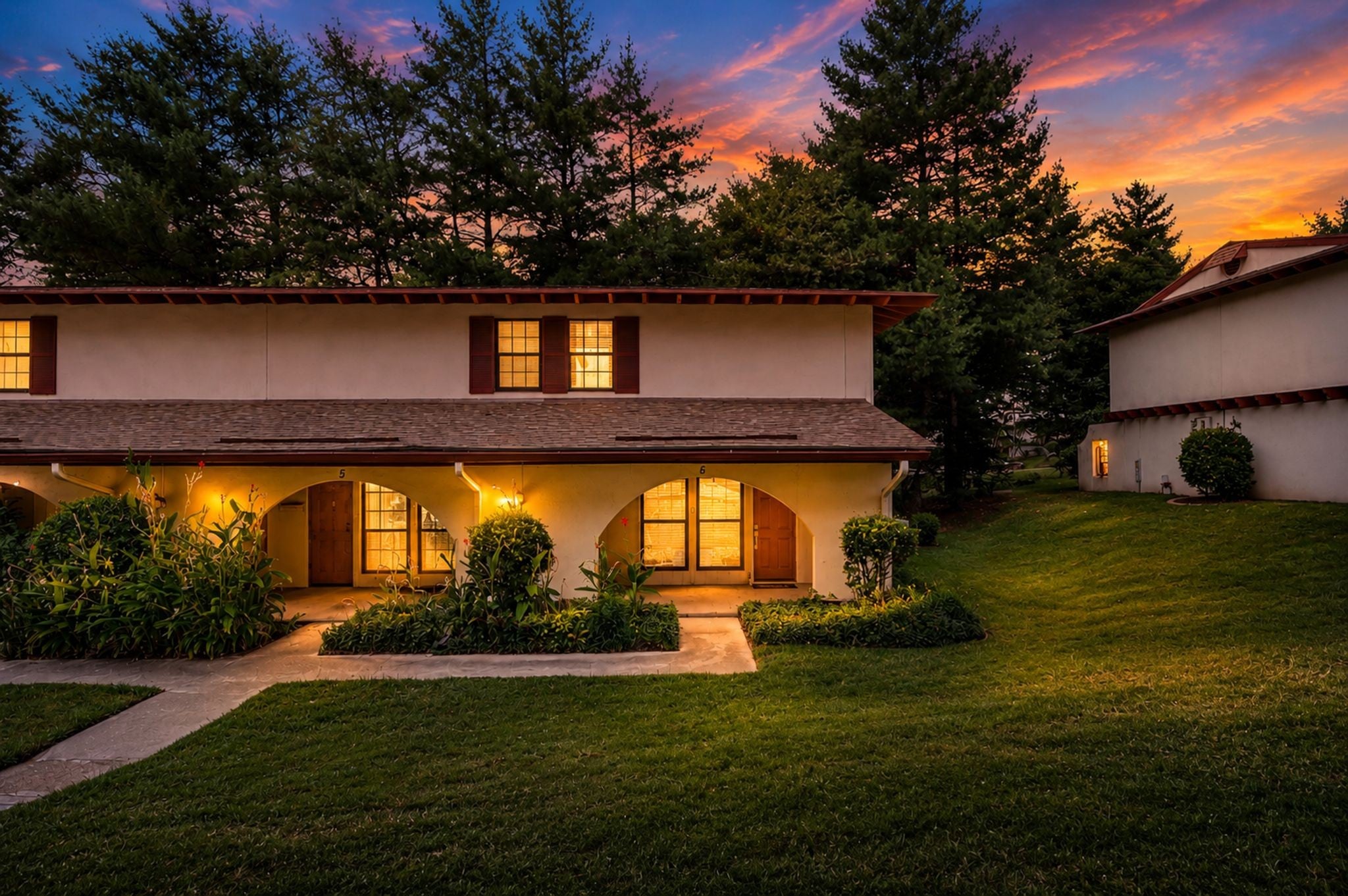 2-bed listing at 210 Old Hickory Blvd 6, Nashville