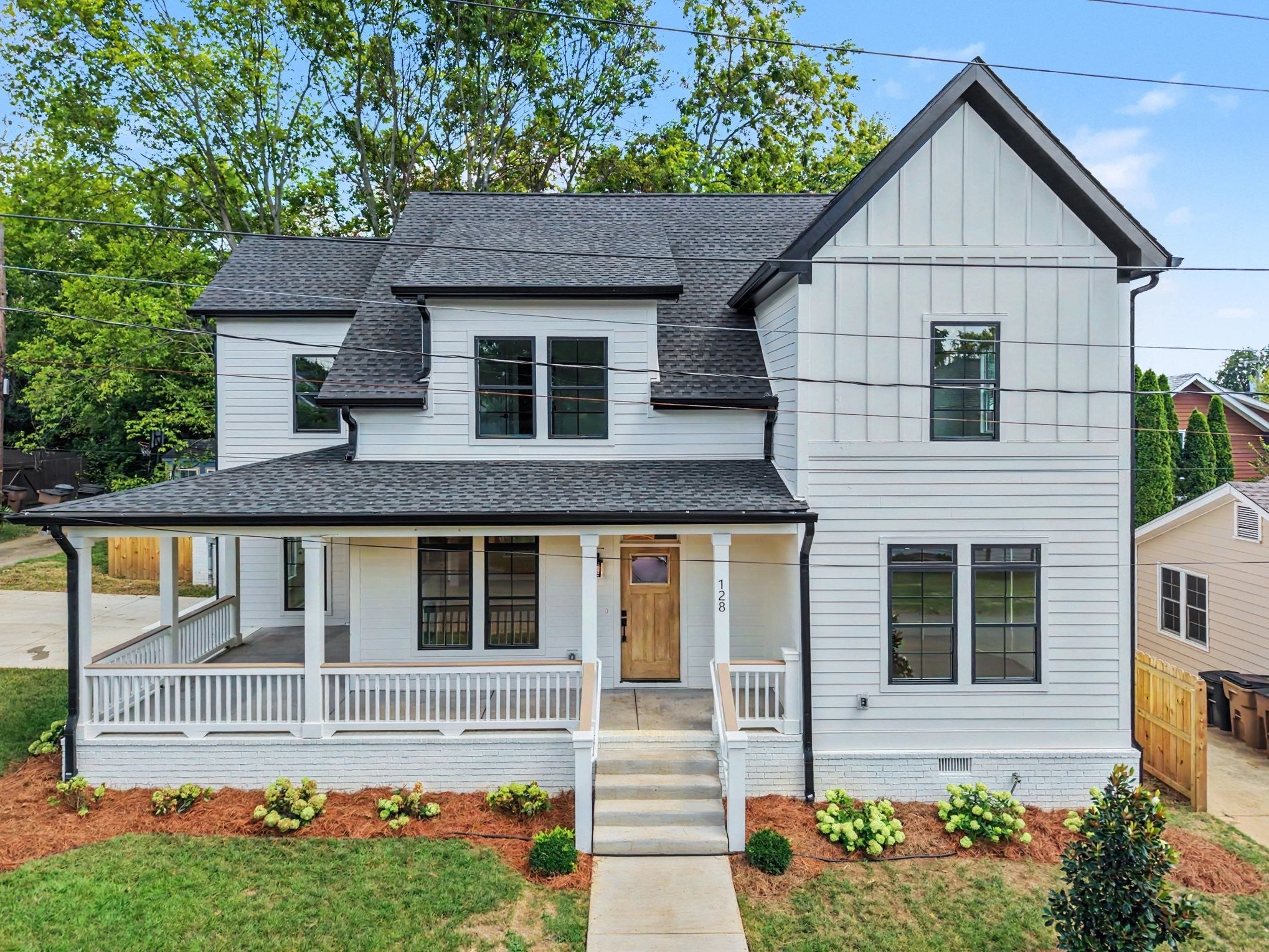 4-bed listing at 128 41st Ave N, Nashville